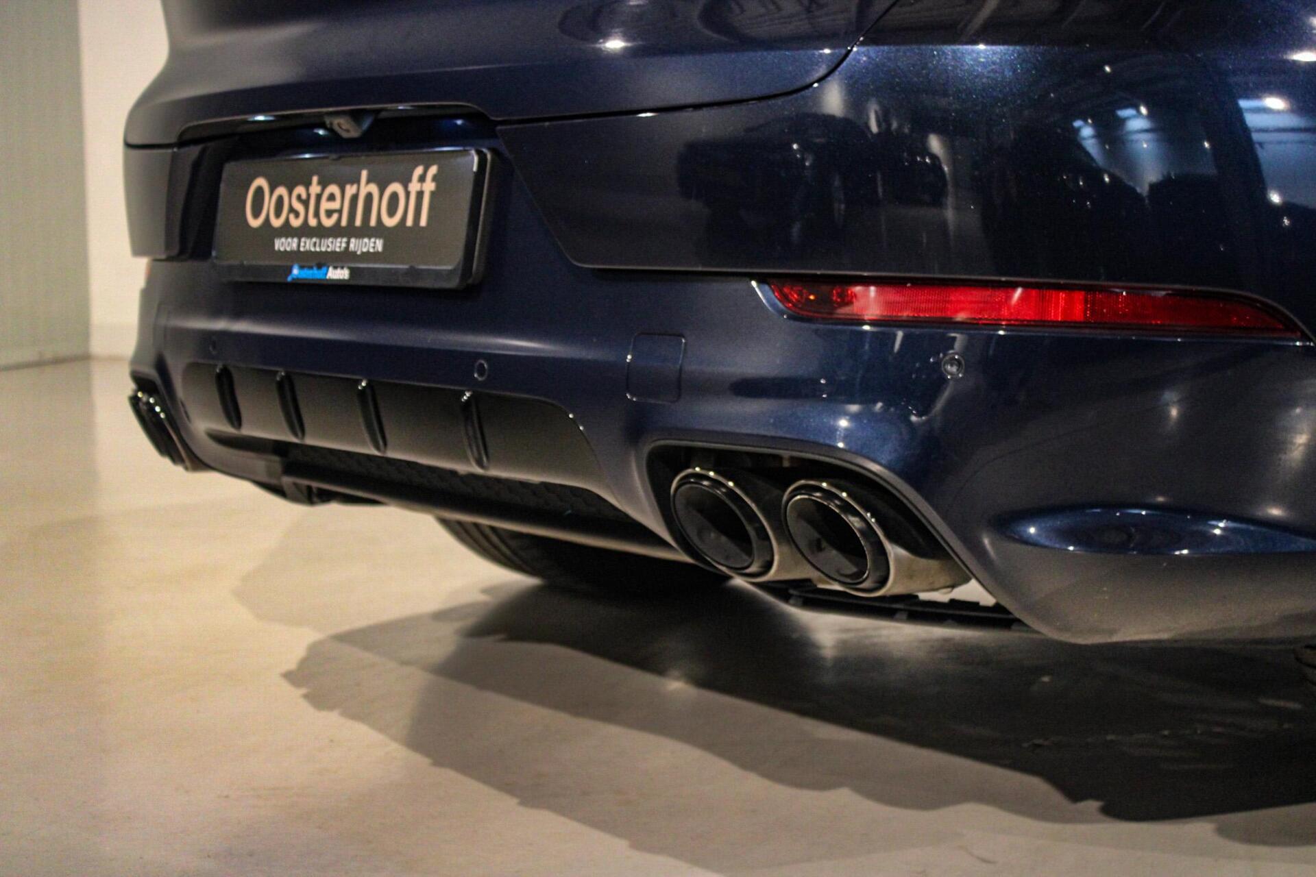 Foto van Porsche Cayenne E-hybrid