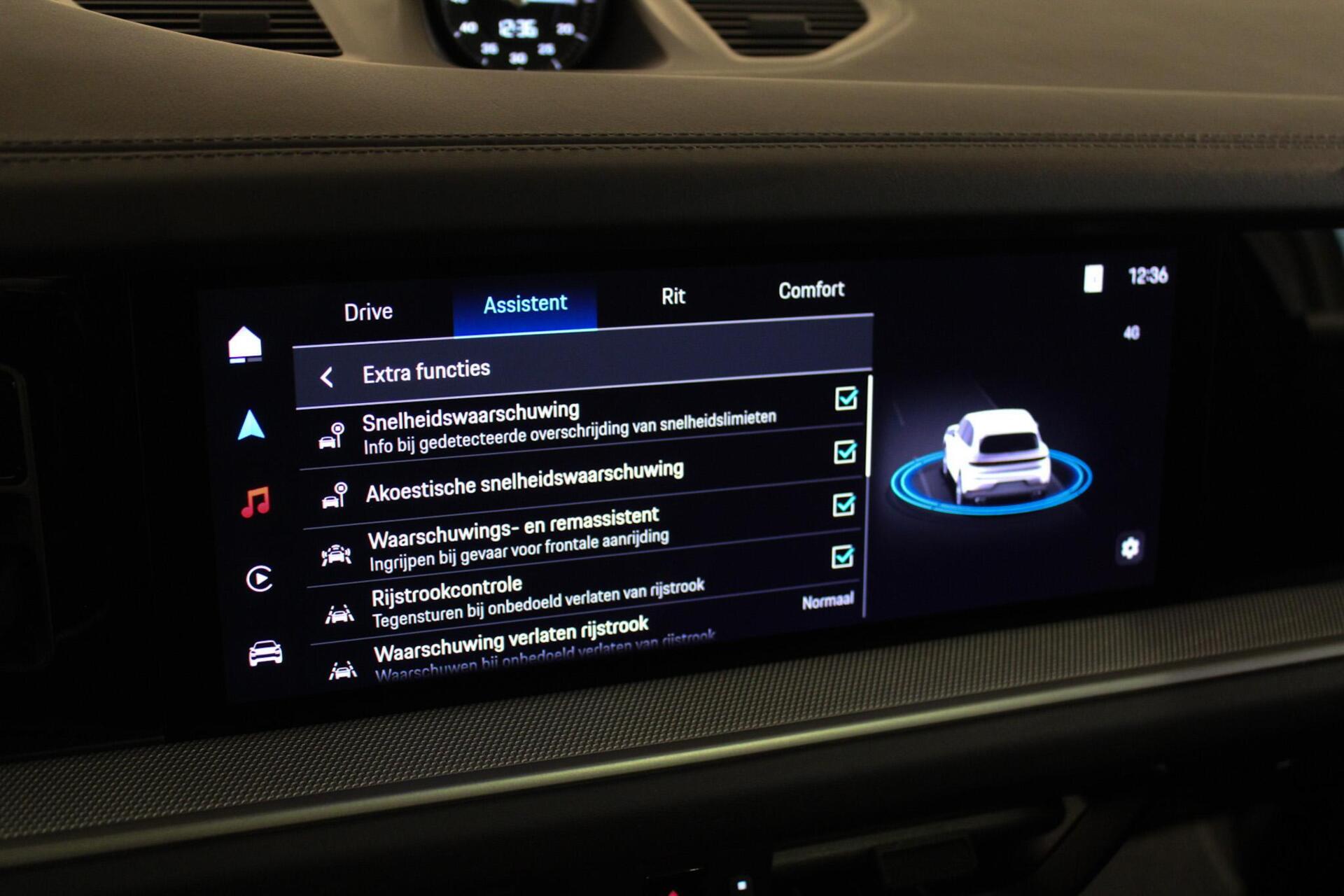 Foto van Porsche Cayenne E-hybrid