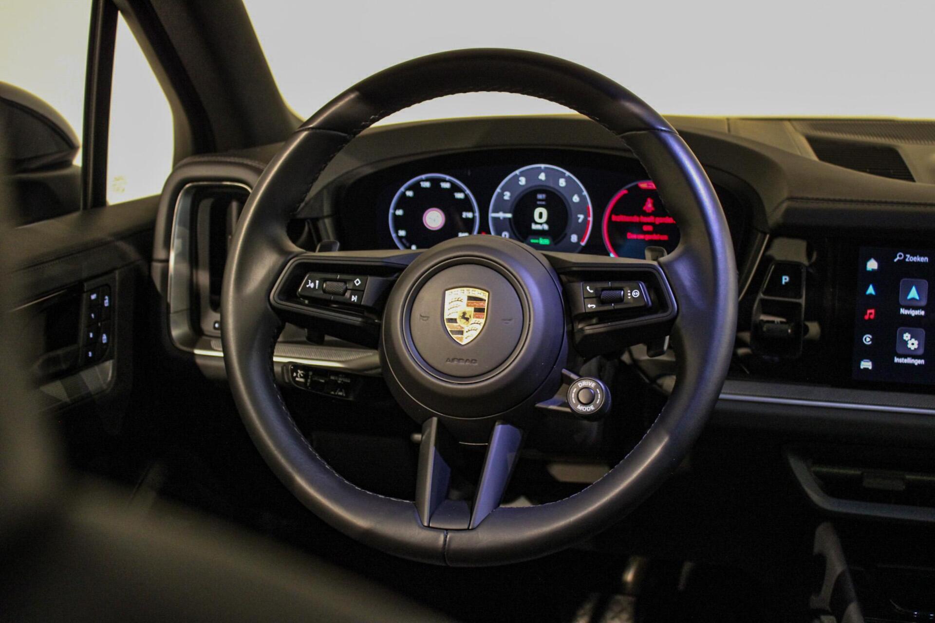 Foto van Porsche Cayenne E-hybrid
