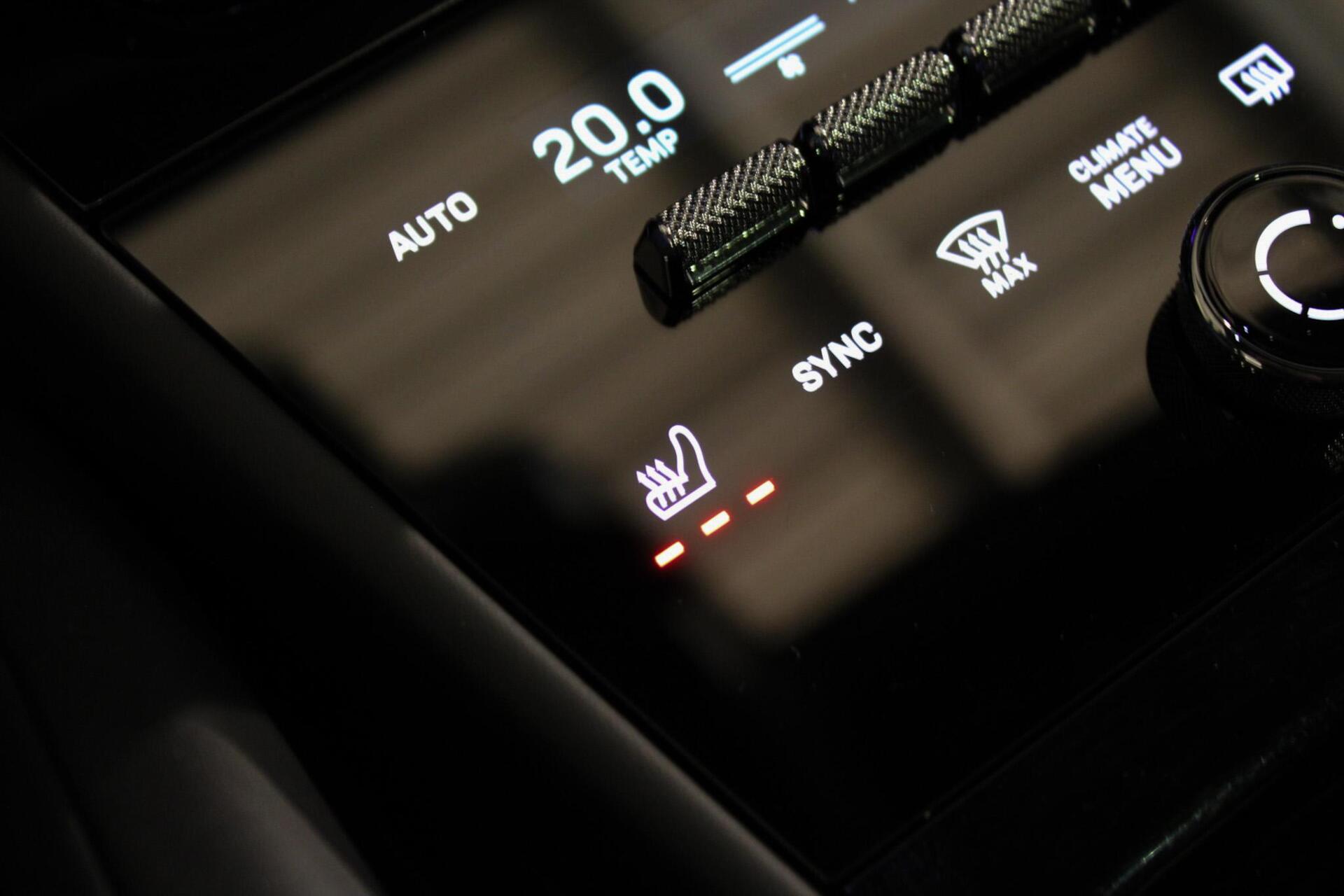 Foto van Porsche Cayenne E-hybrid