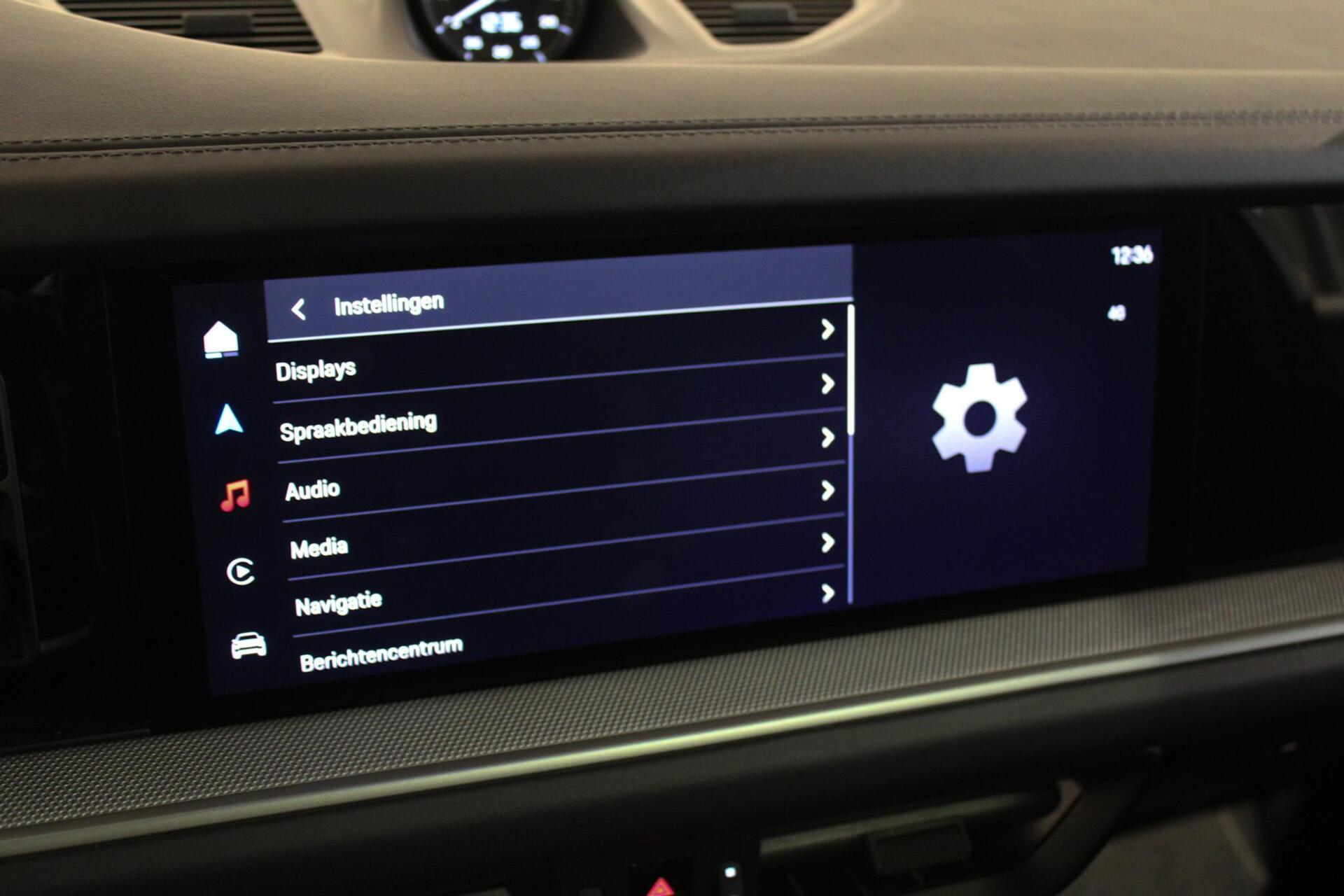 Foto van Porsche Cayenne E-hybrid