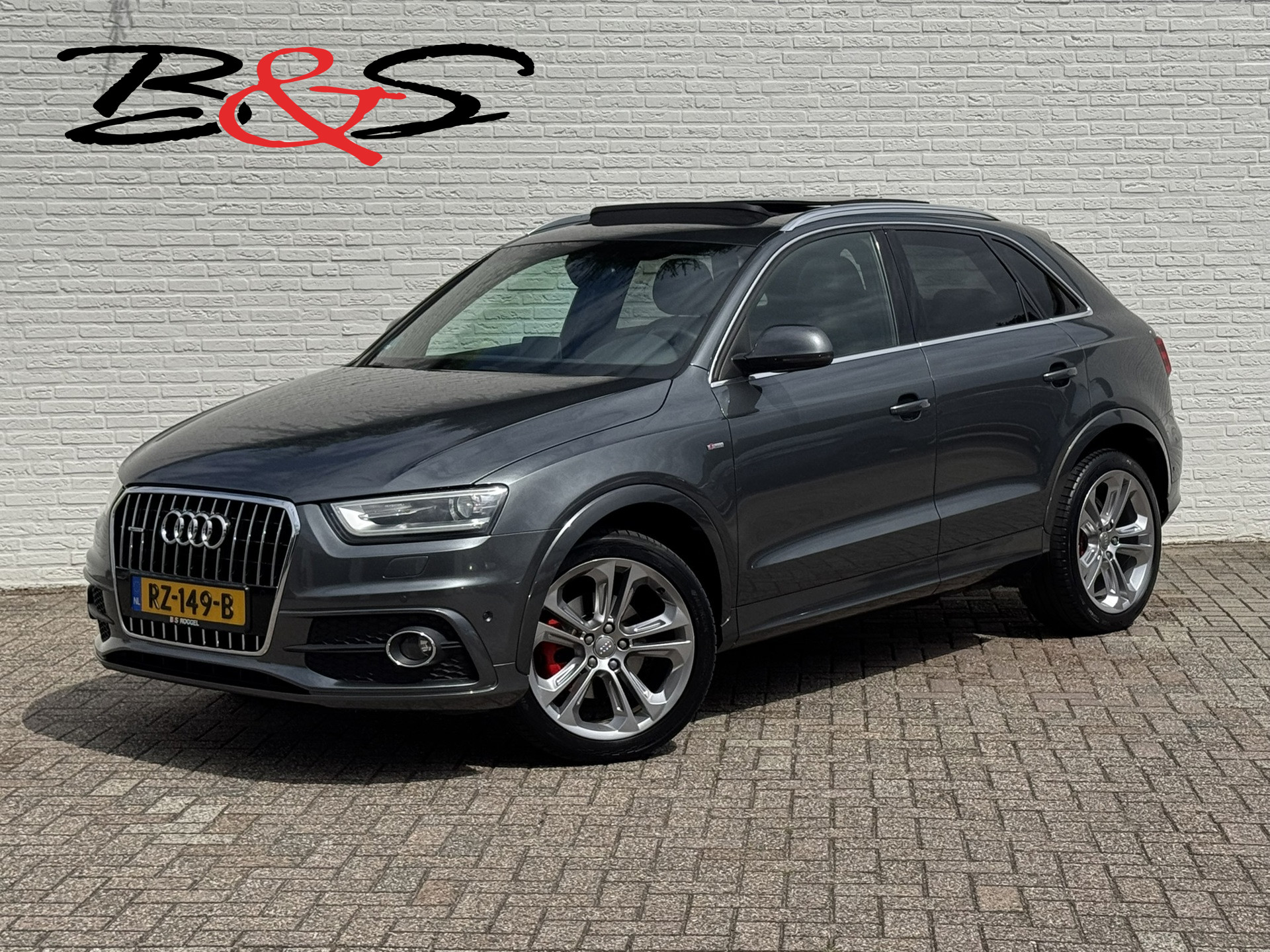 Audi Q3 2.0 TDI quattro 3x S-line Leder Pano Dodehoek Led Bose 19 inch Camera+Pdc 2013 - voorkant