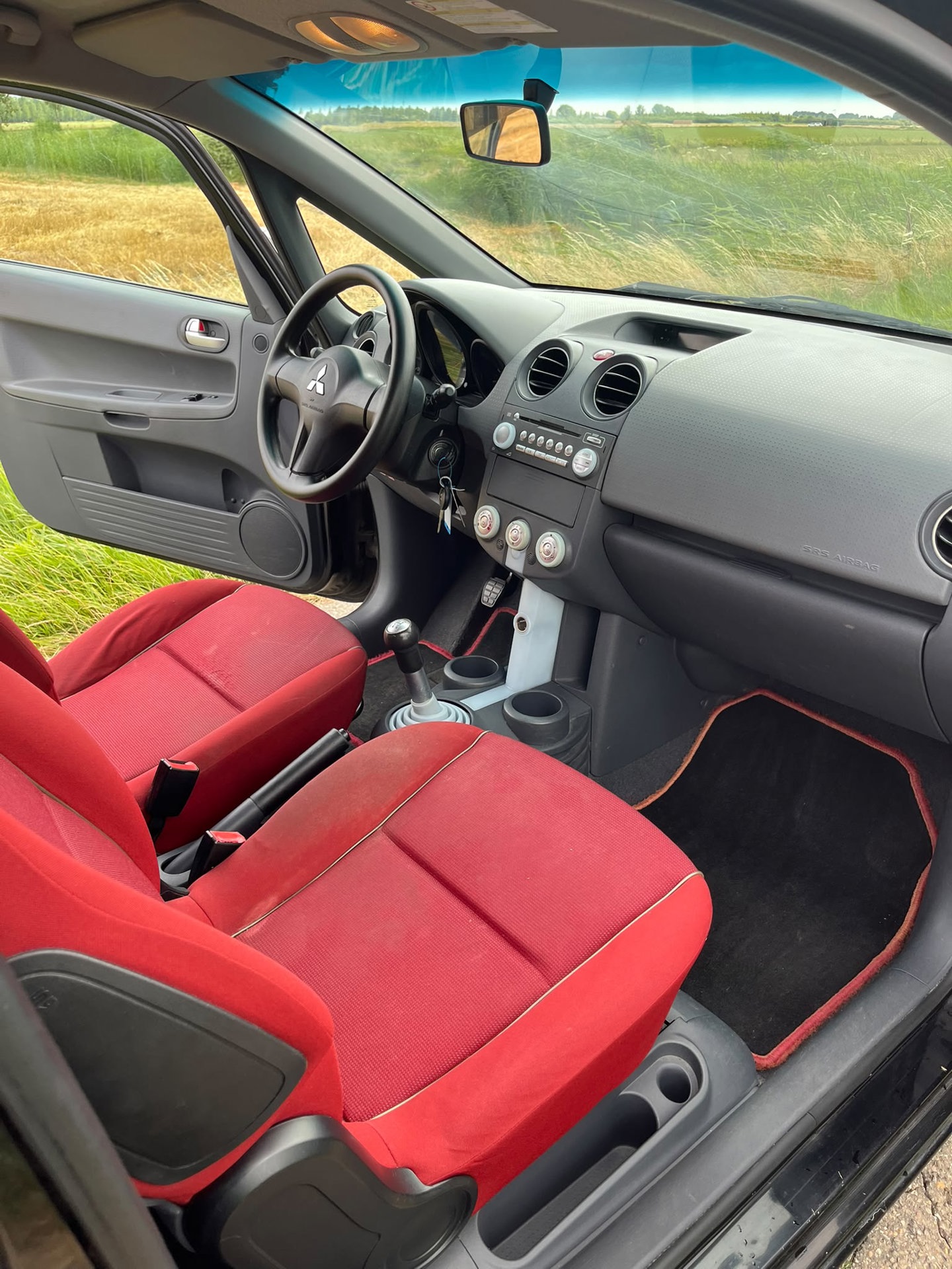 Foto van Mitsubishi Mitsubishi Colt