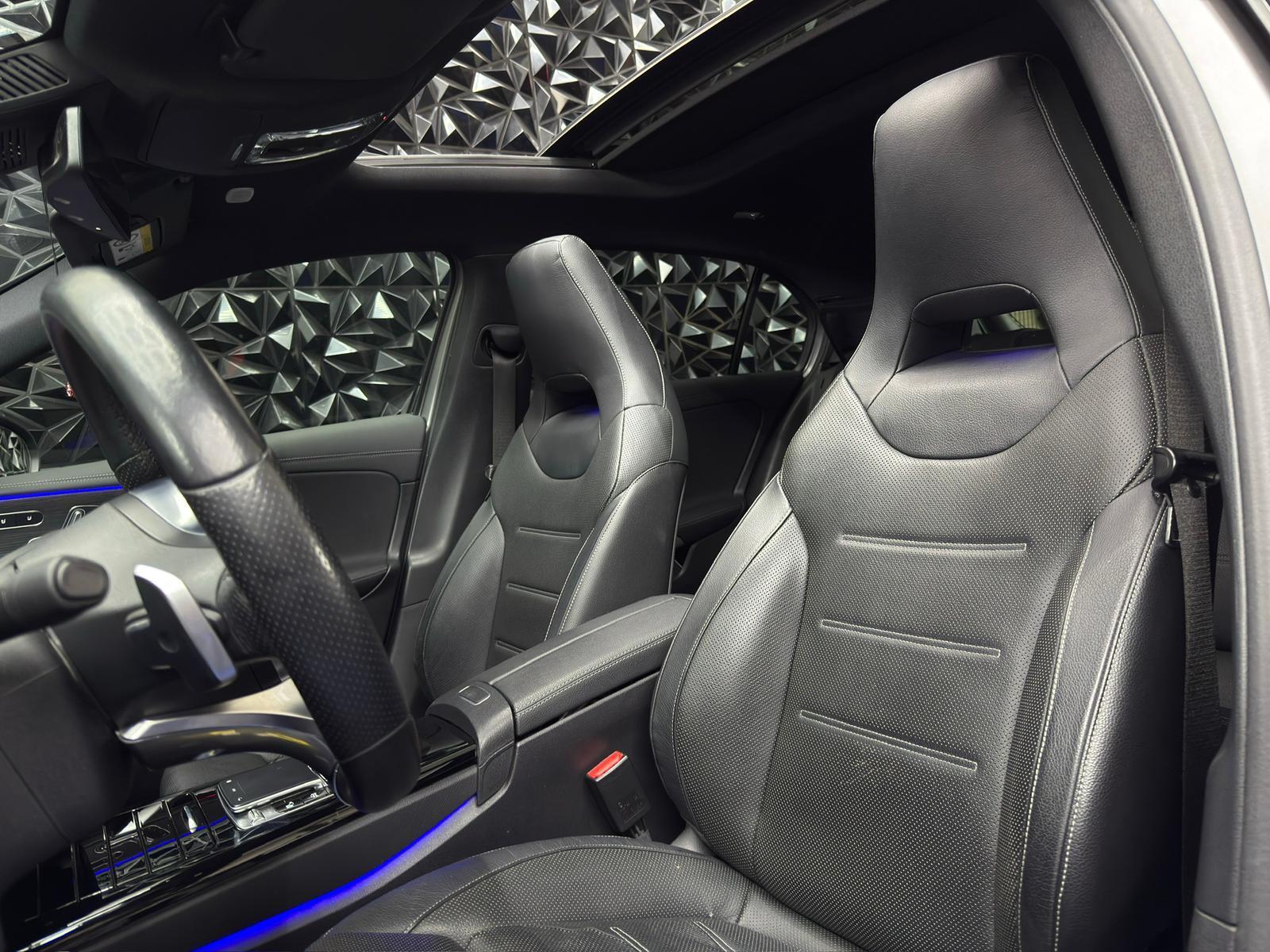Foto van Mercedes-Benz A 220
