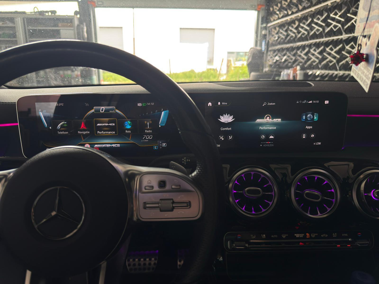 Foto van Mercedes-Benz A 220