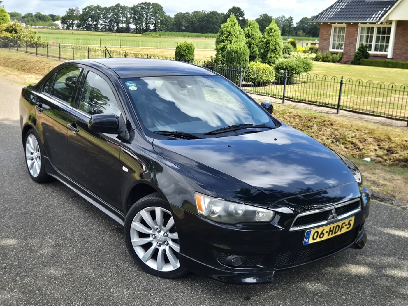 Foto van Mitsubishi Mitsubishi Lancer