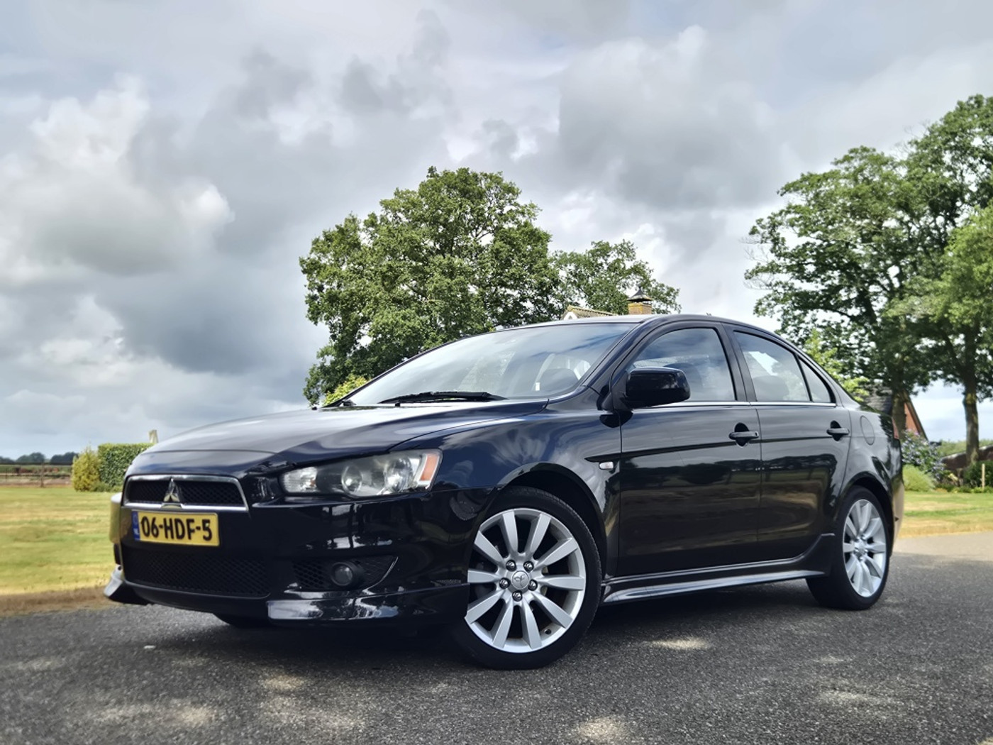 Mitsubishi Mitsubishi Lancer 1.8 Intense 2008 - voorkant