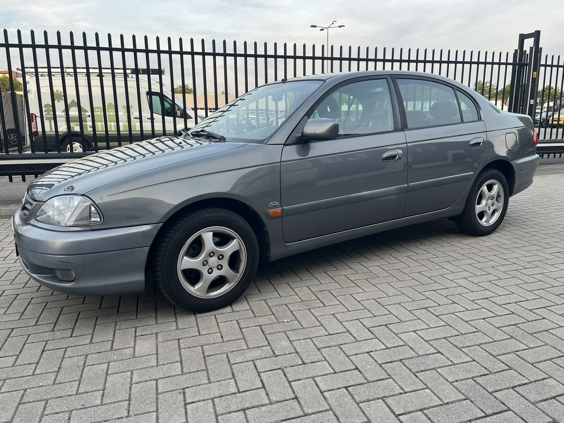 Foto van Toyota Toyota Avensis