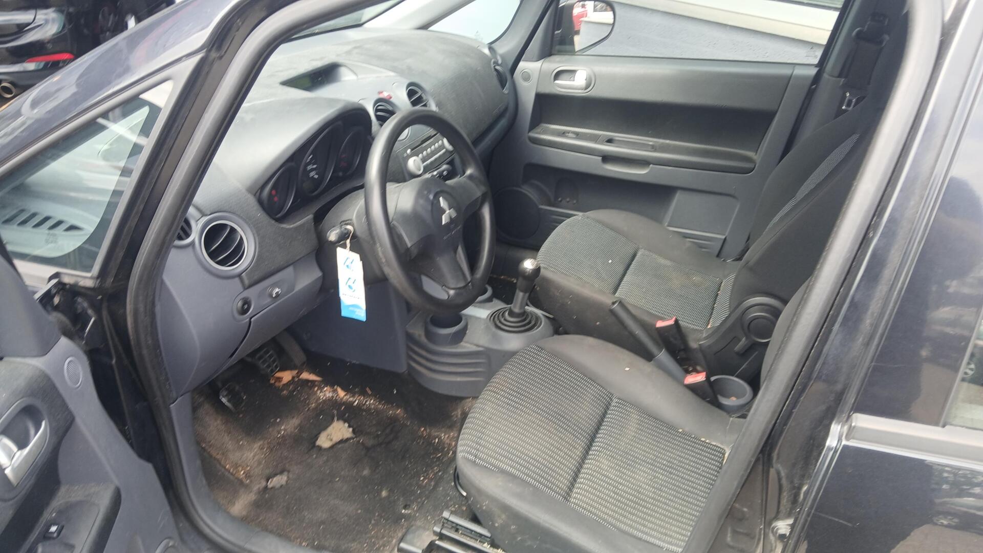Foto van Mitsubishi Mitsubishi Colt