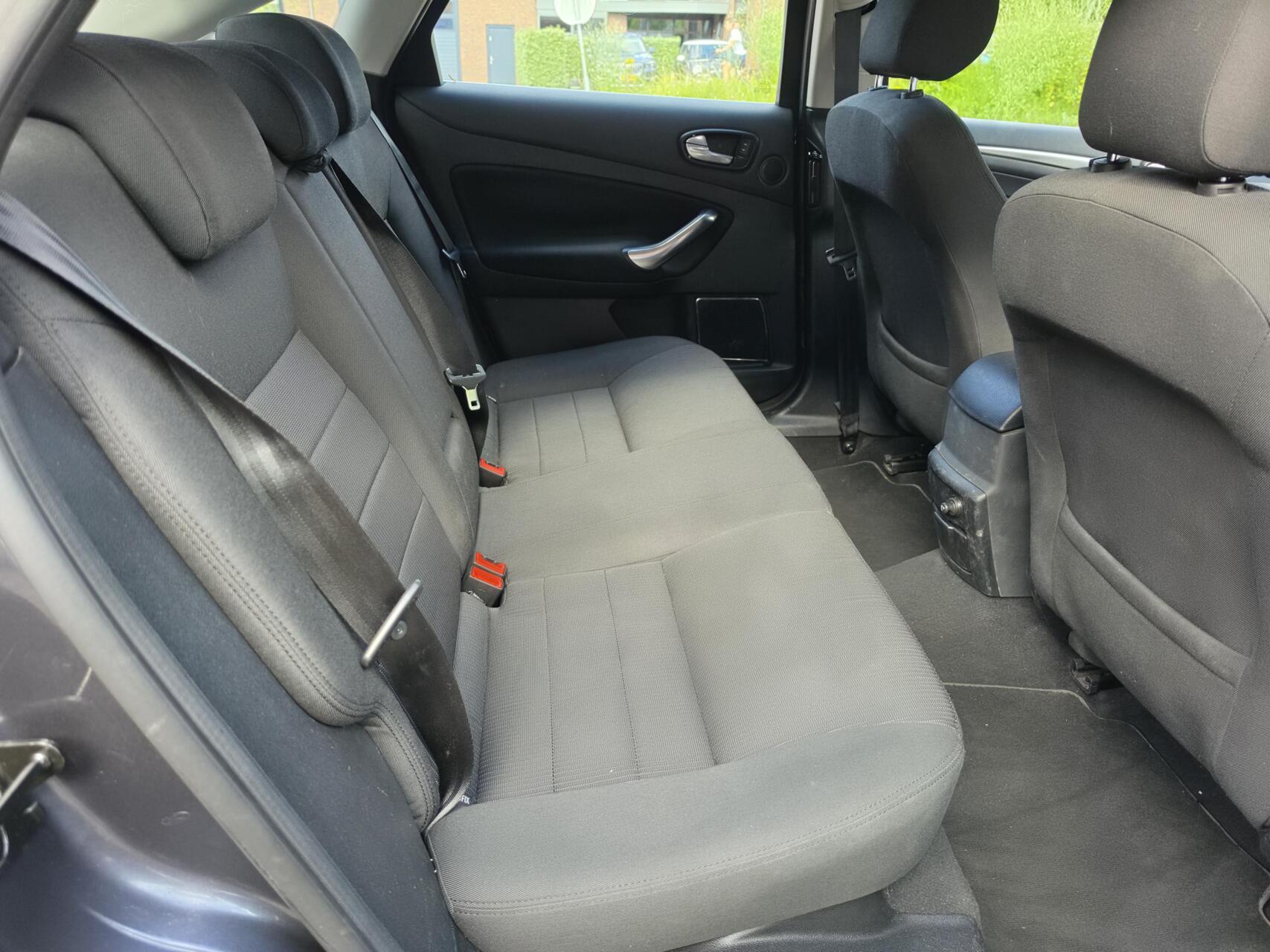 Foto van Ford Mondeo