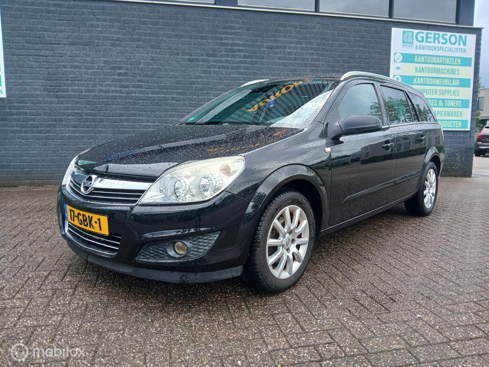 Opel Astra Station Wagon 1.4 Cosmo/Dealer onderhouden/Apk 04-'27 2008 - voorkant