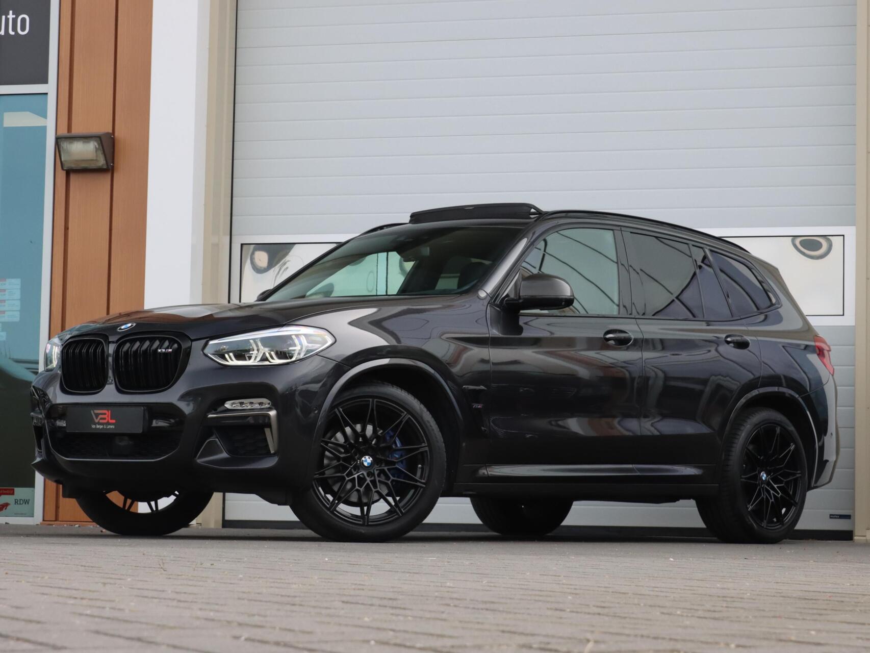 Foto van BMW X3 M40i