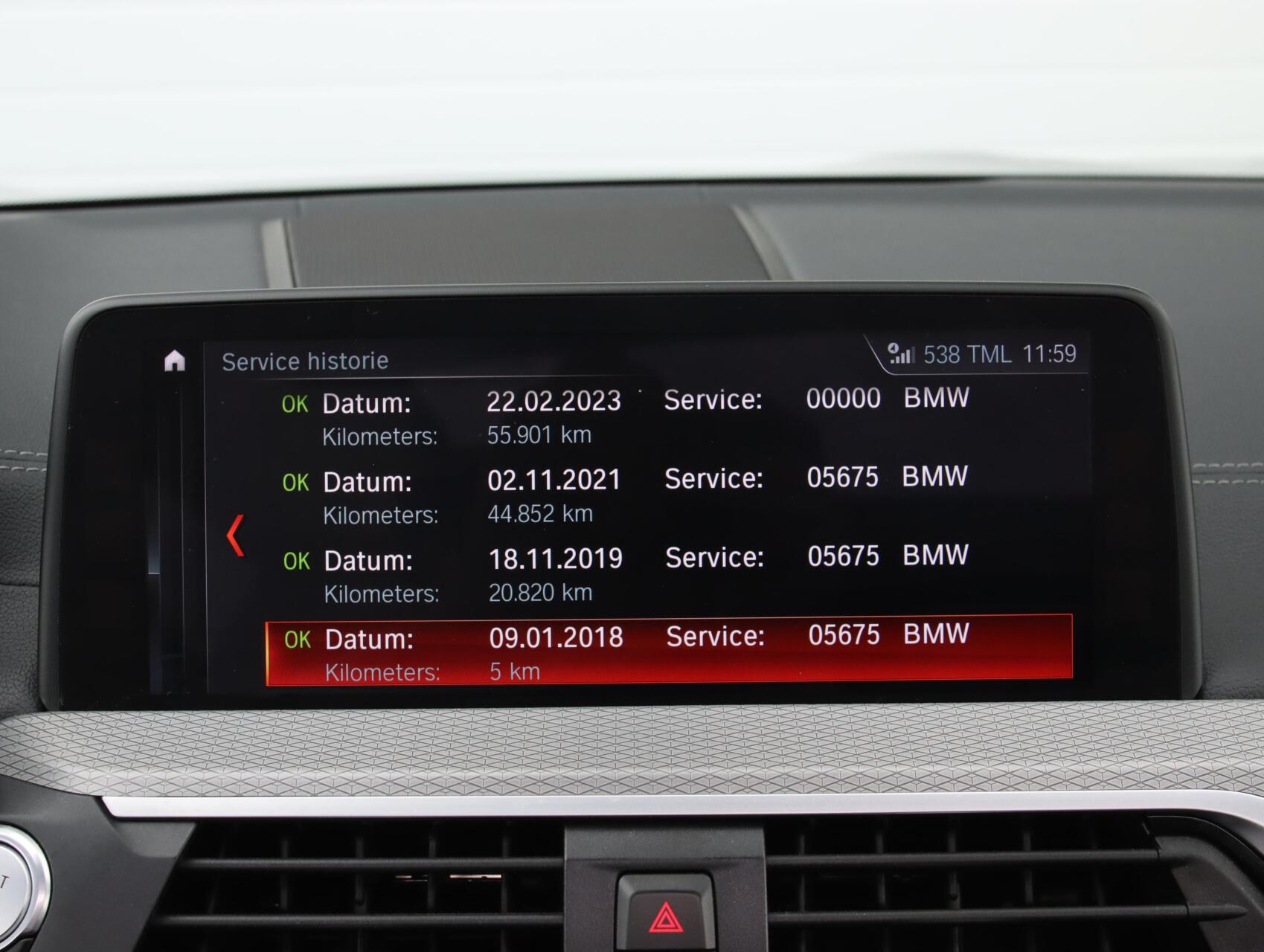 Foto van BMW X3 M40i