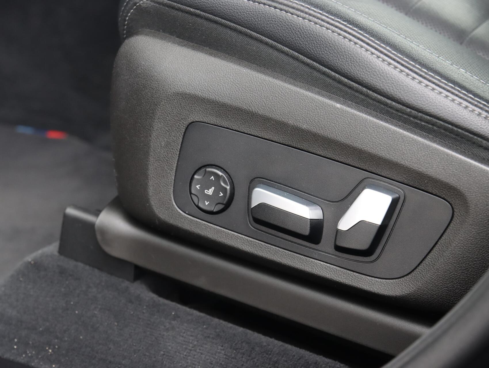 Foto van BMW X3 M40i
