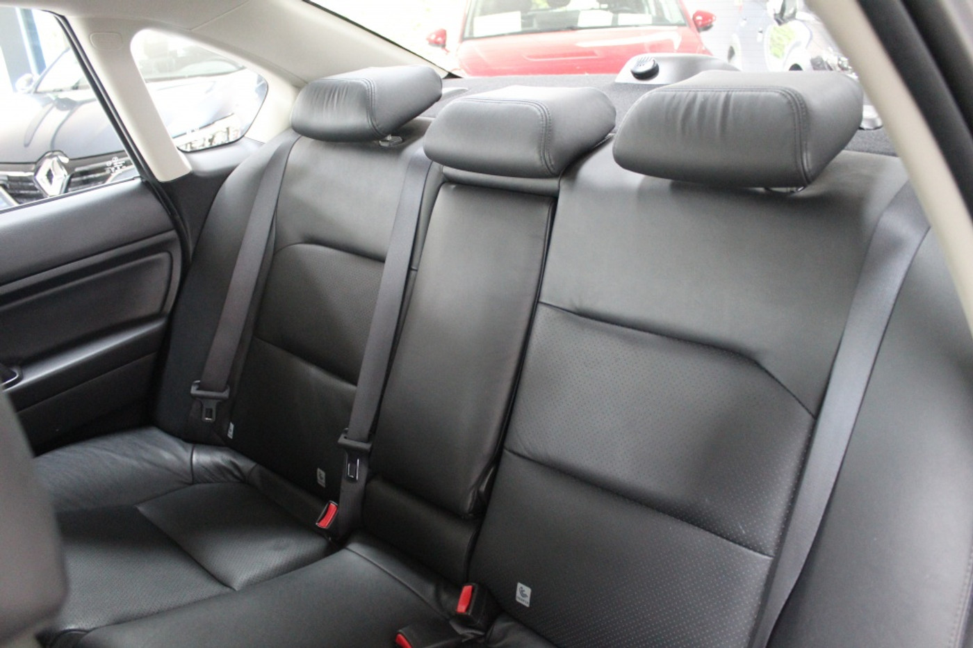 Foto van Subaru Legacy