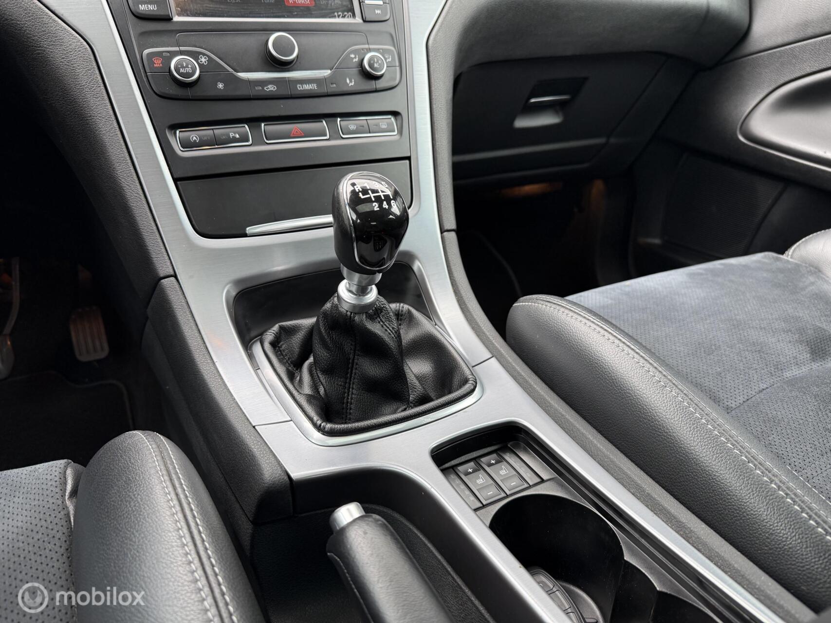 Foto van Ford Mondeo