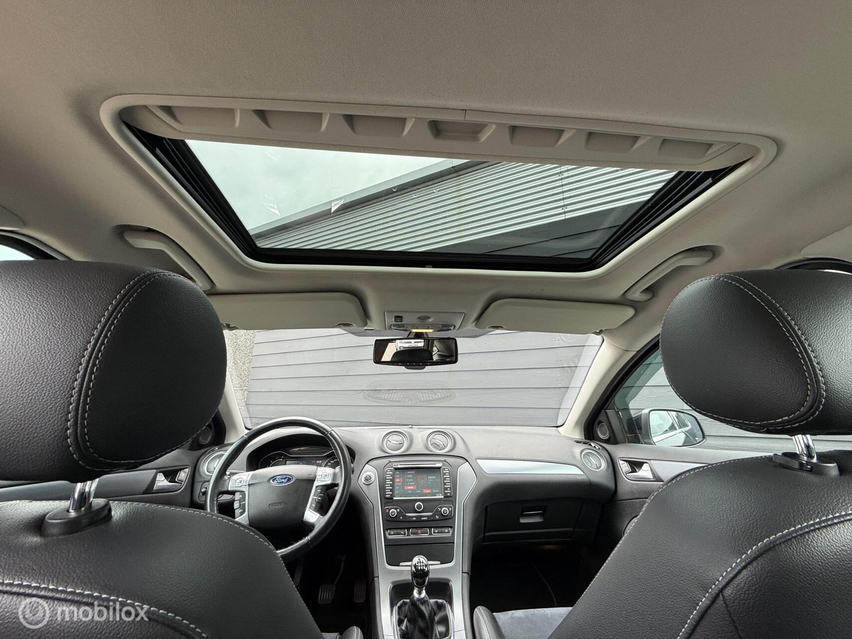 Foto van Ford Mondeo