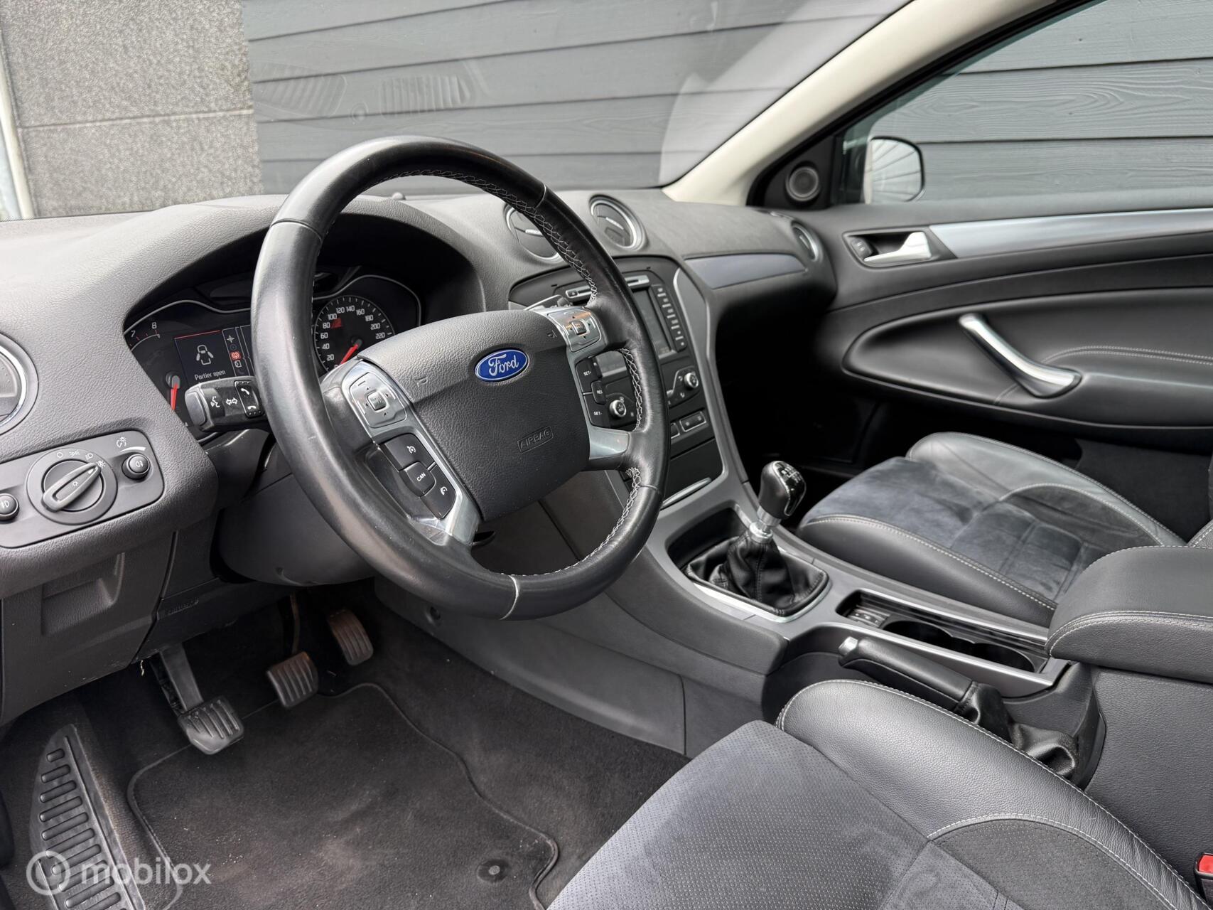 Foto van Ford Mondeo