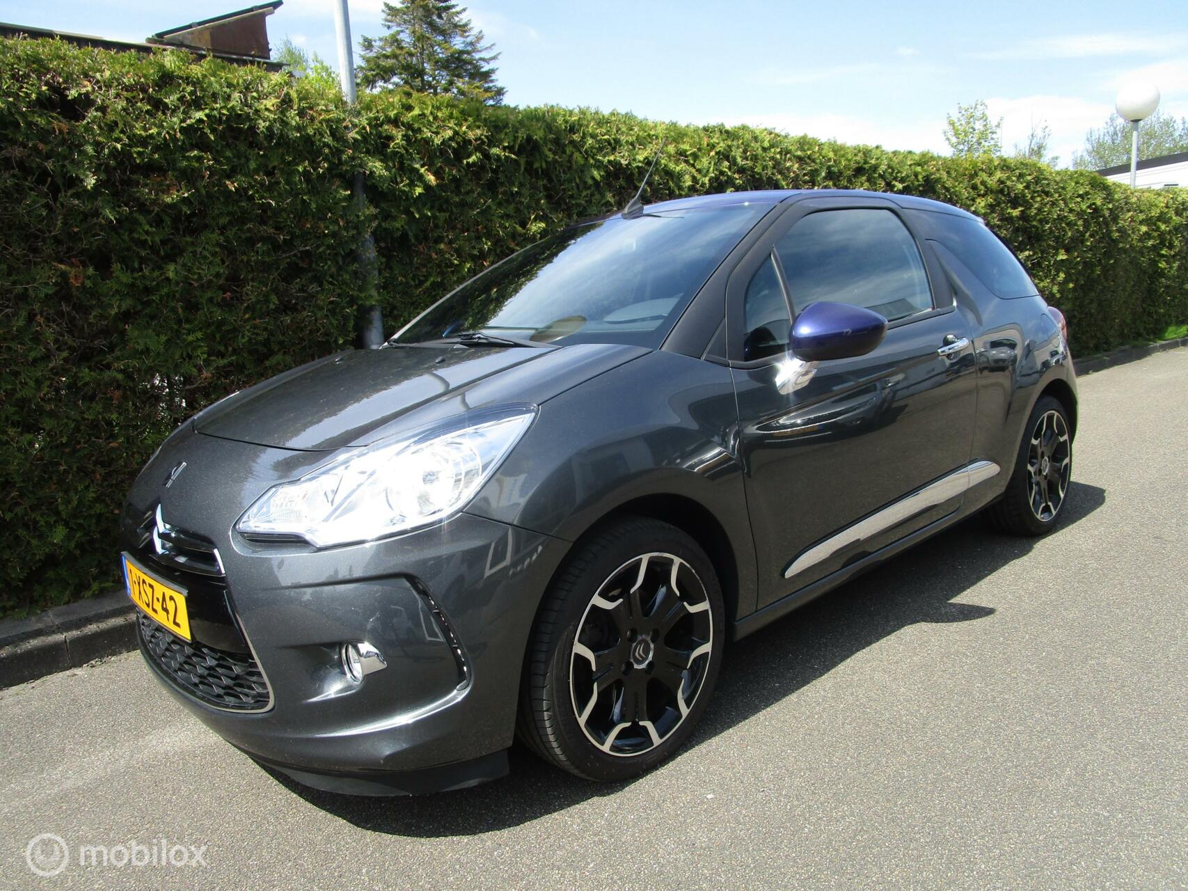 Citroen Ds3 Cabrio let 1.6 THP Sport Chic - 68.000 KM 2013 - voorkant