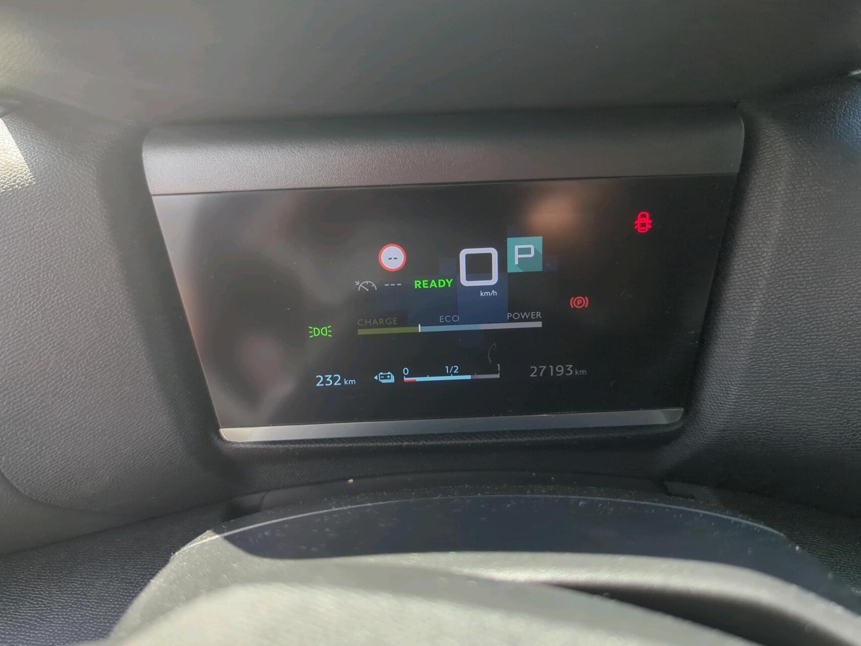 Foto van Citroen E-c4