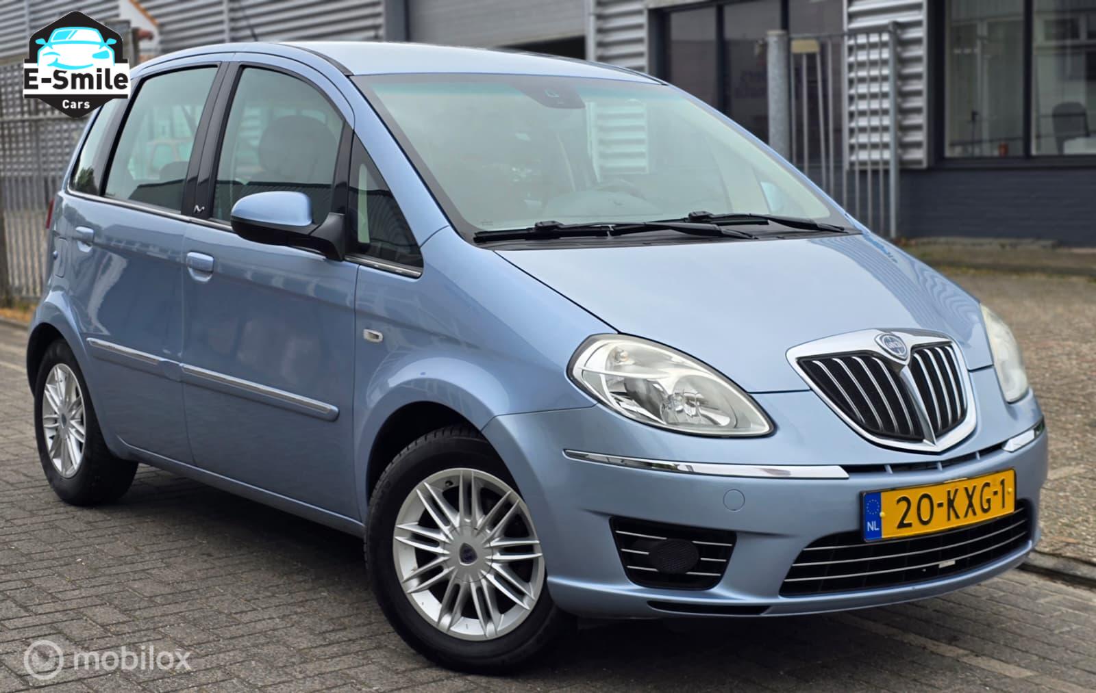 Foto van Lancia Lancia Musa