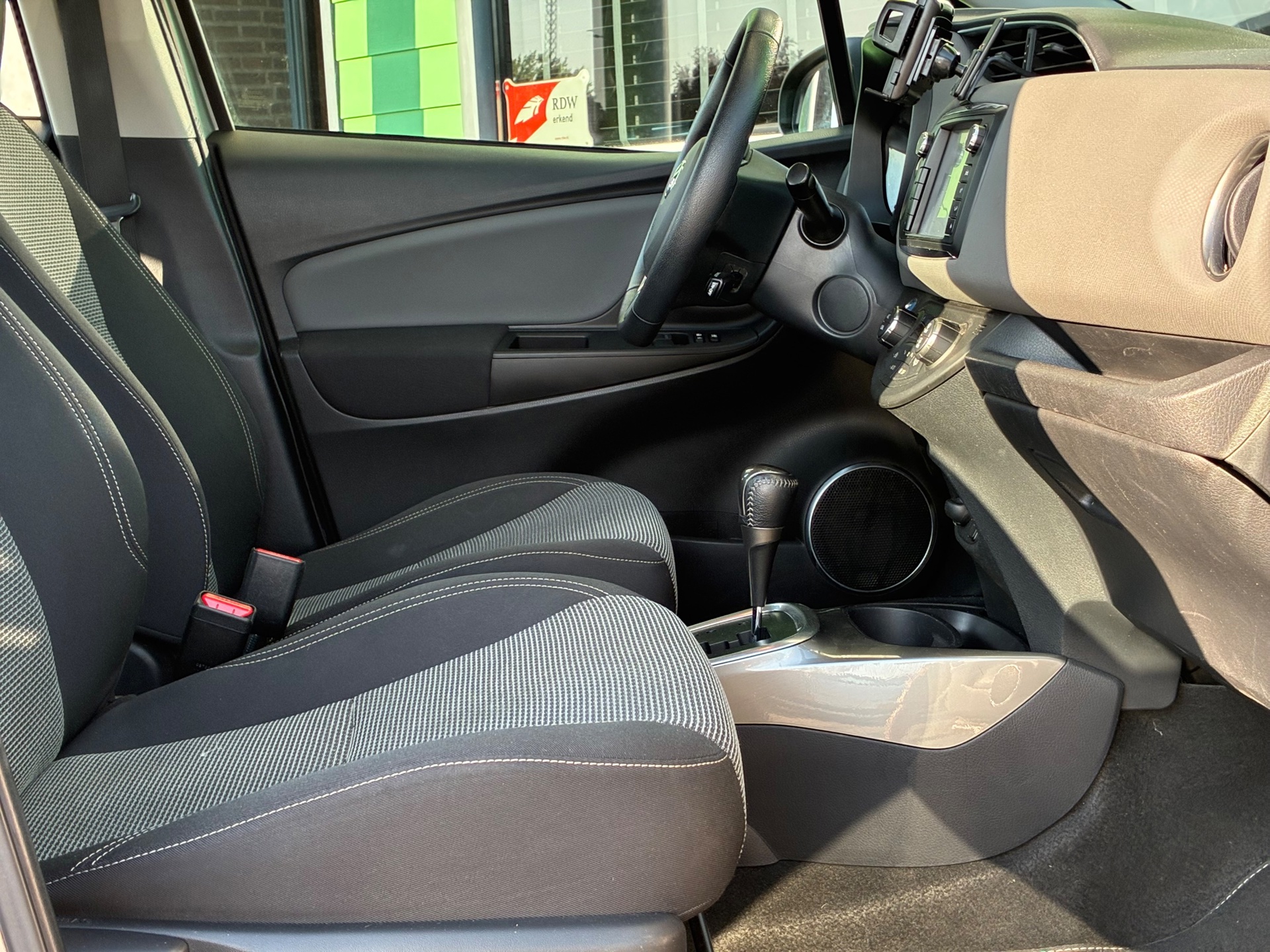 Foto van Toyota Toyota Yaris Hybrid