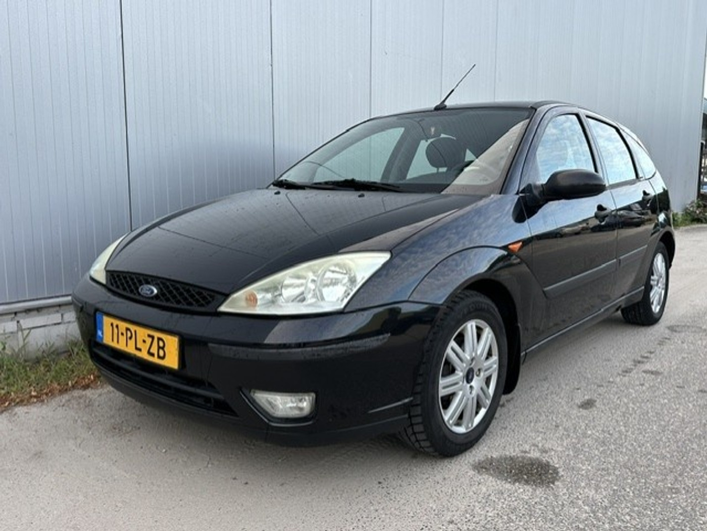 Ford Focus 1.6-16V Futura, LEER, Airco 2004 - voorkant