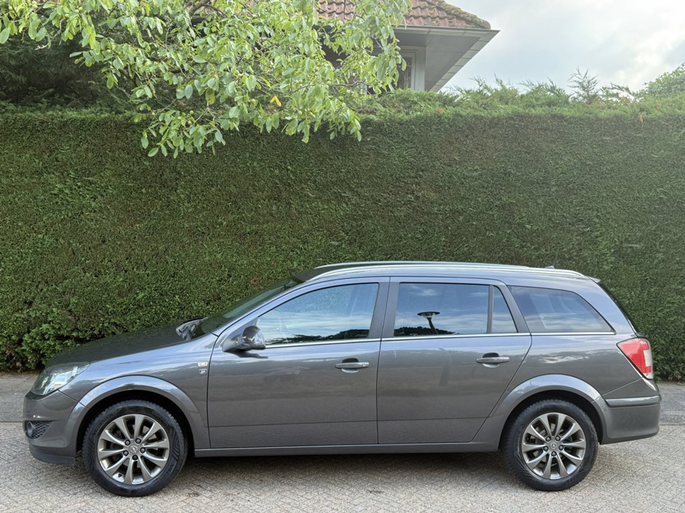 Foto van Opel Astra Station Wagon