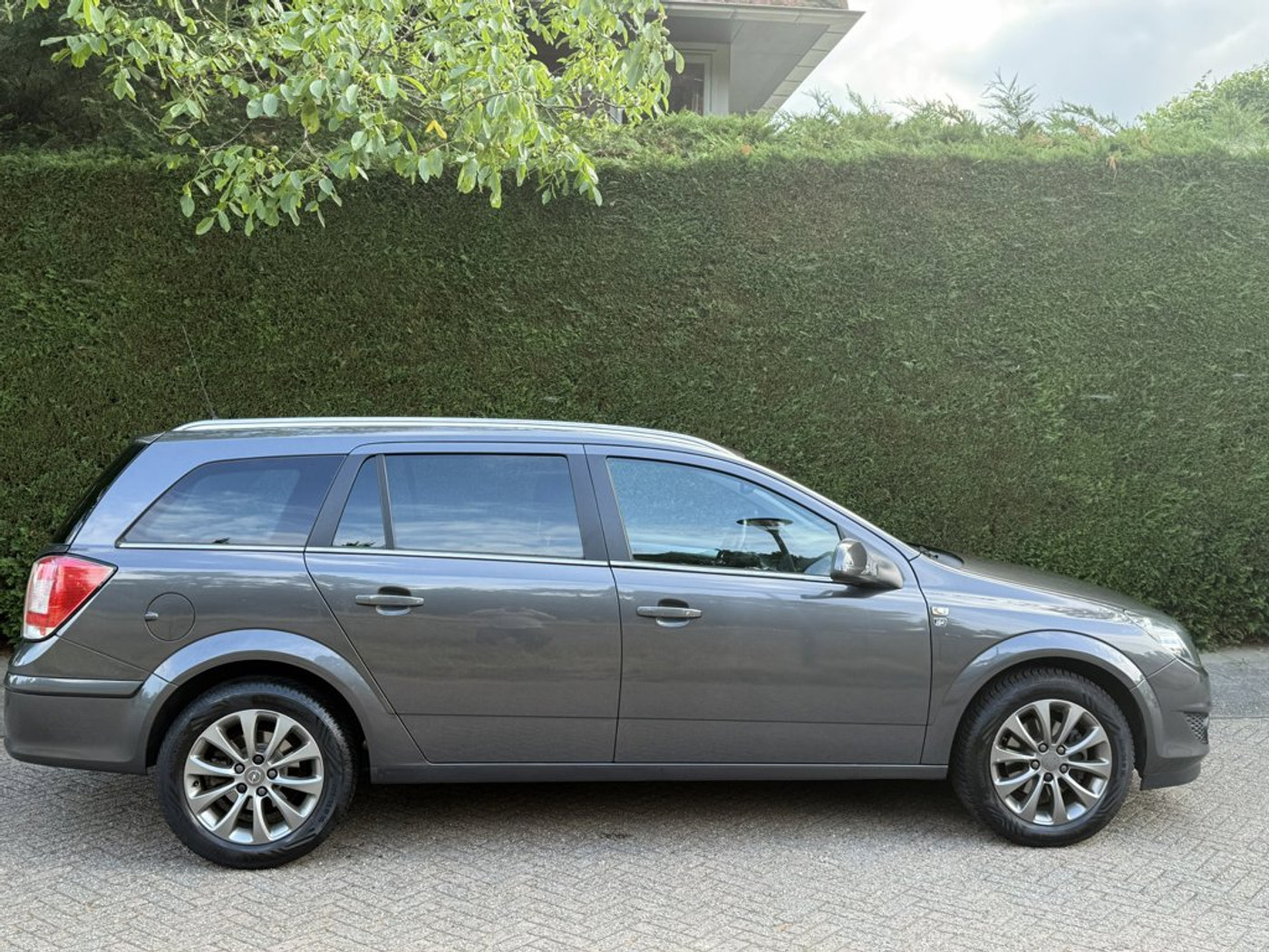 Foto van Opel Astra Station Wagon