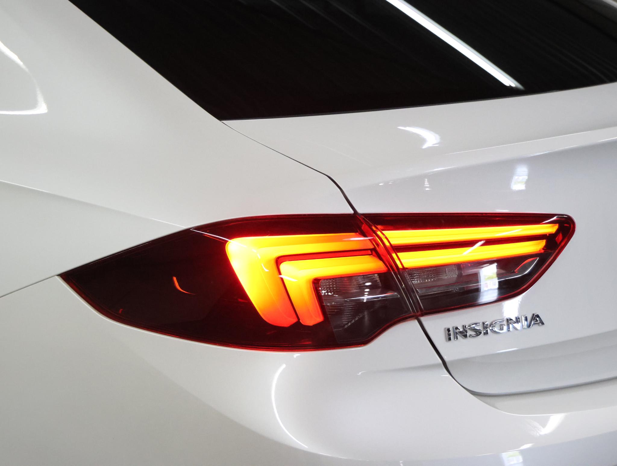 Foto van Opel Insignia Grand Sport