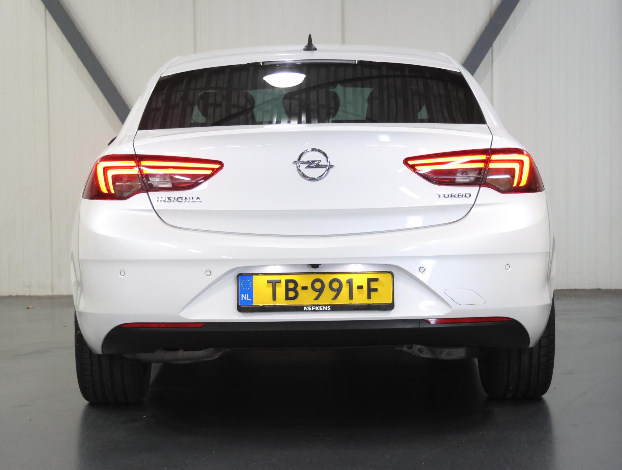 Foto van Opel Insignia Grand Sport