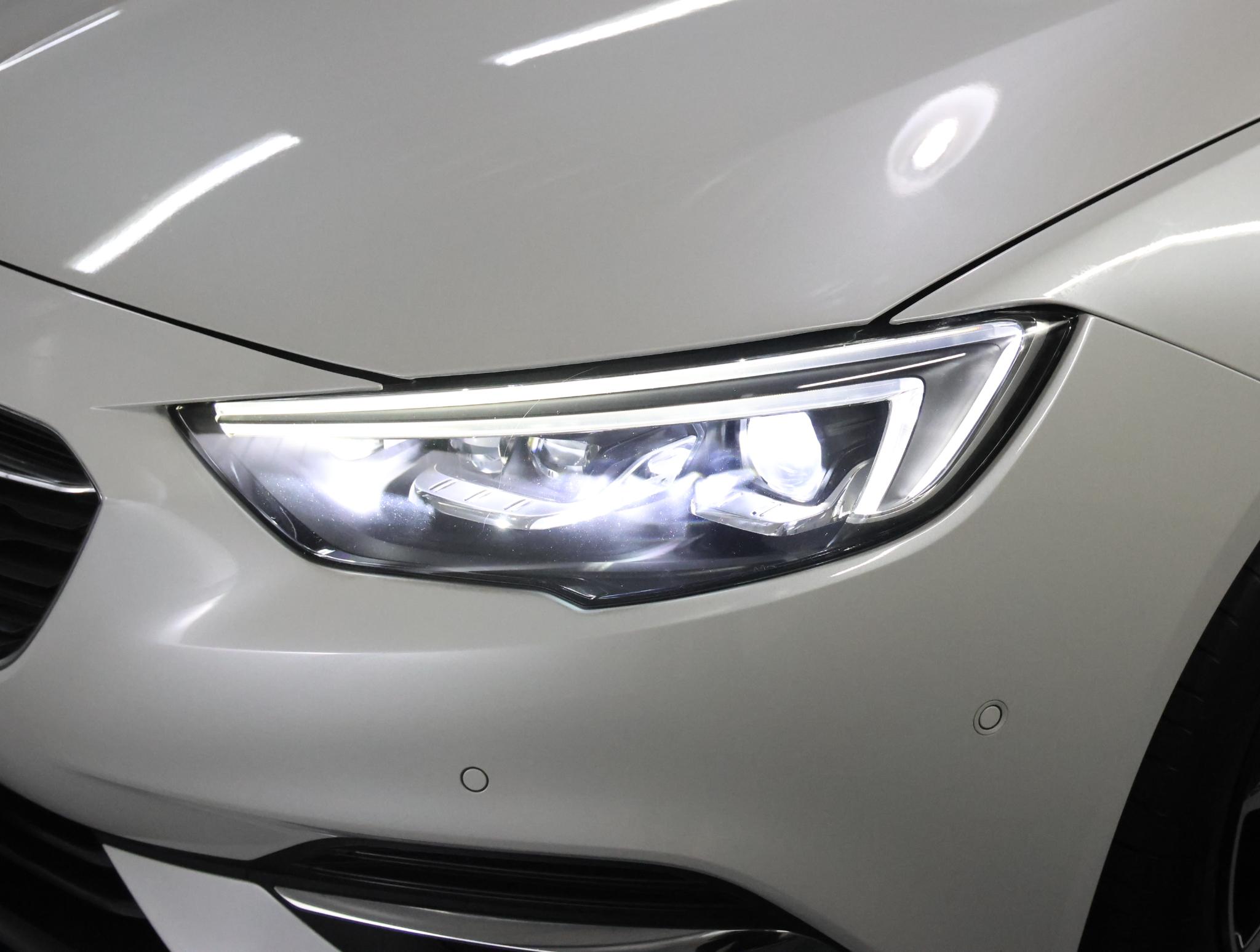 Foto van Opel Insignia Grand Sport