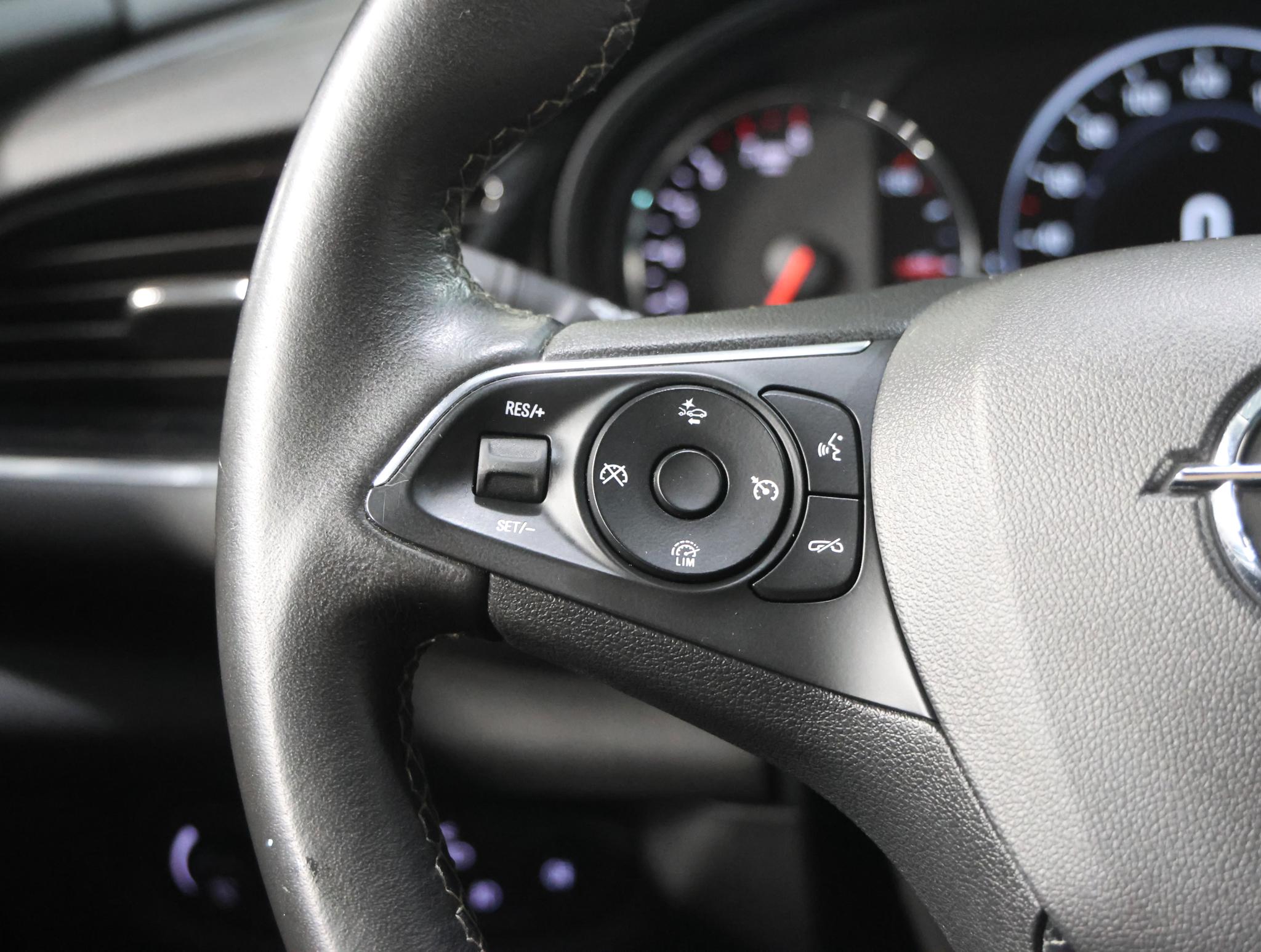 Foto van Opel Insignia Grand Sport