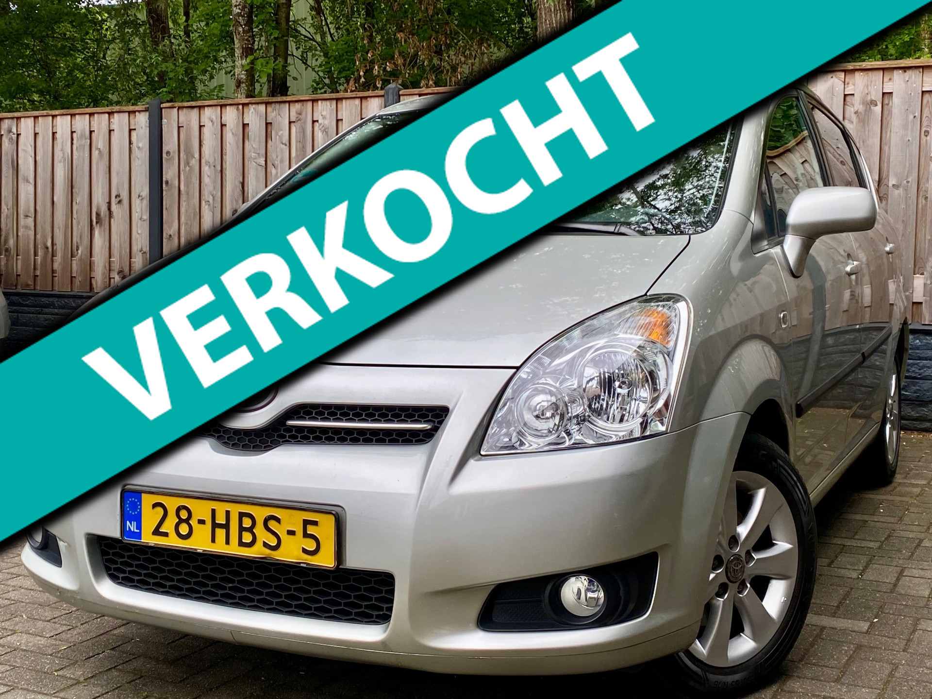 Toyota Toyota Corolla Verso 1.8 VVT-i Luna 7p. NL Auto I Automaat I Leer I Navi I APk I Dealer onderhouden I 1e Eigenaar 2008 - voorkant