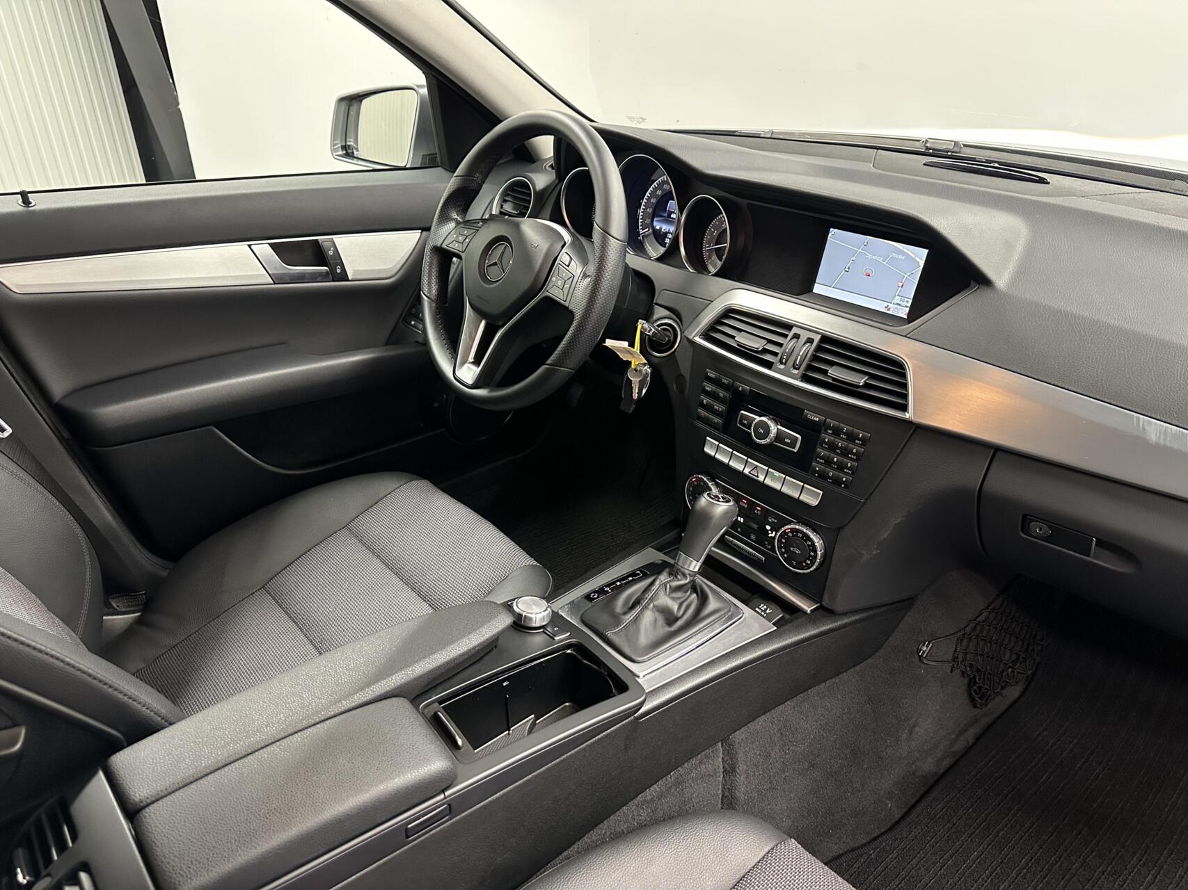 Foto van Mercedes-Benz C 180