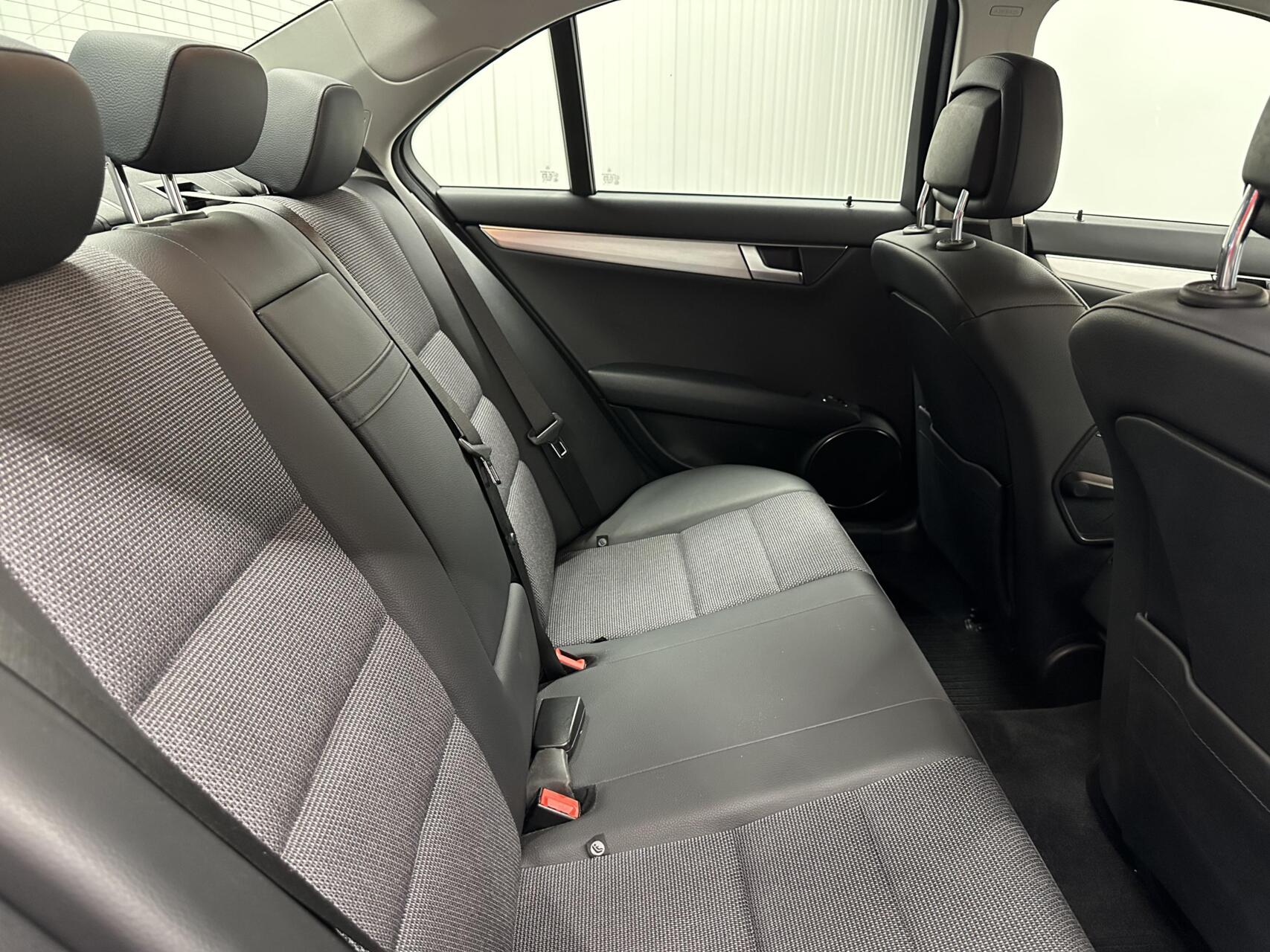 Foto van Mercedes-Benz C 180