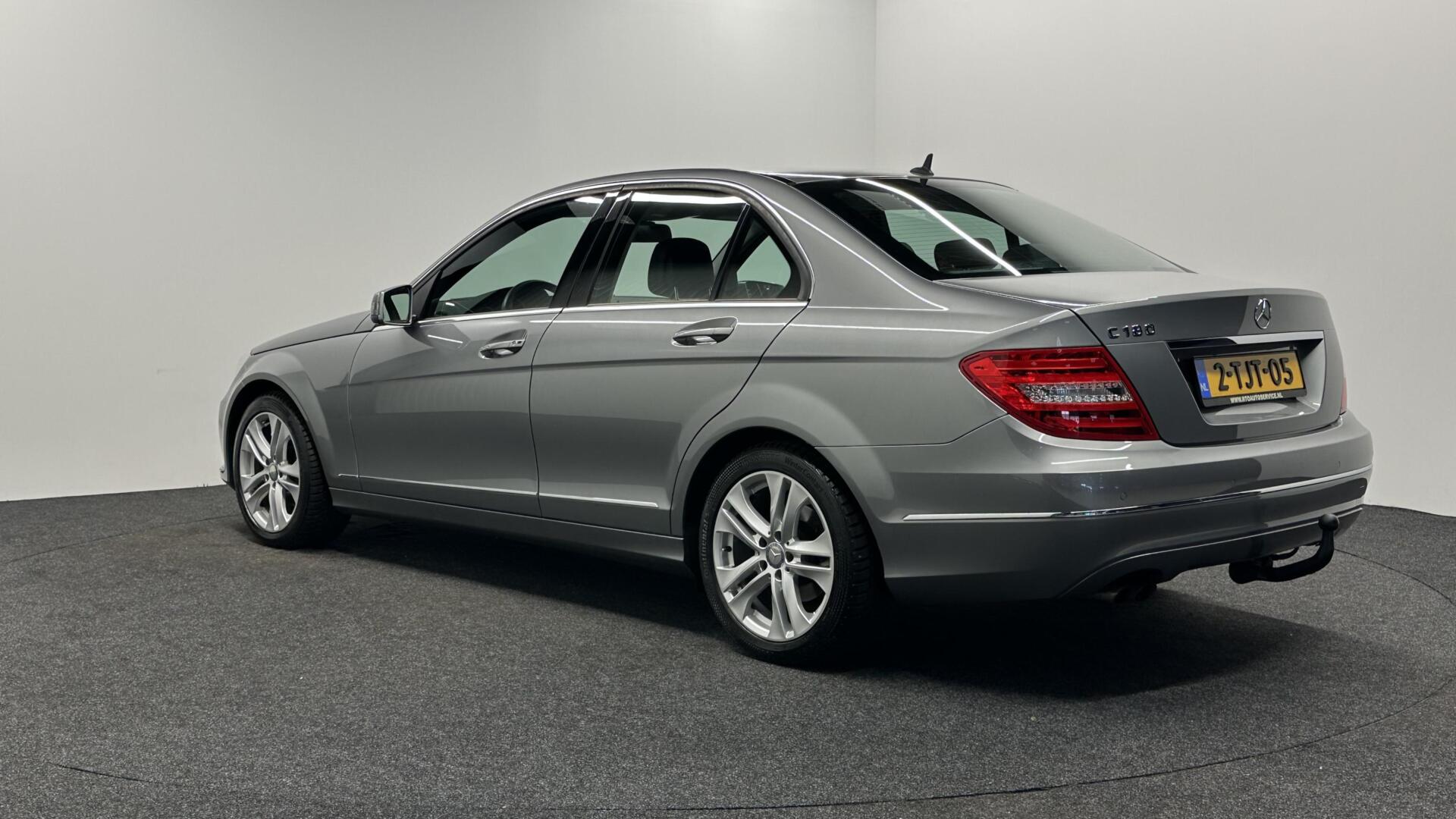 Foto van Mercedes-Benz C 180