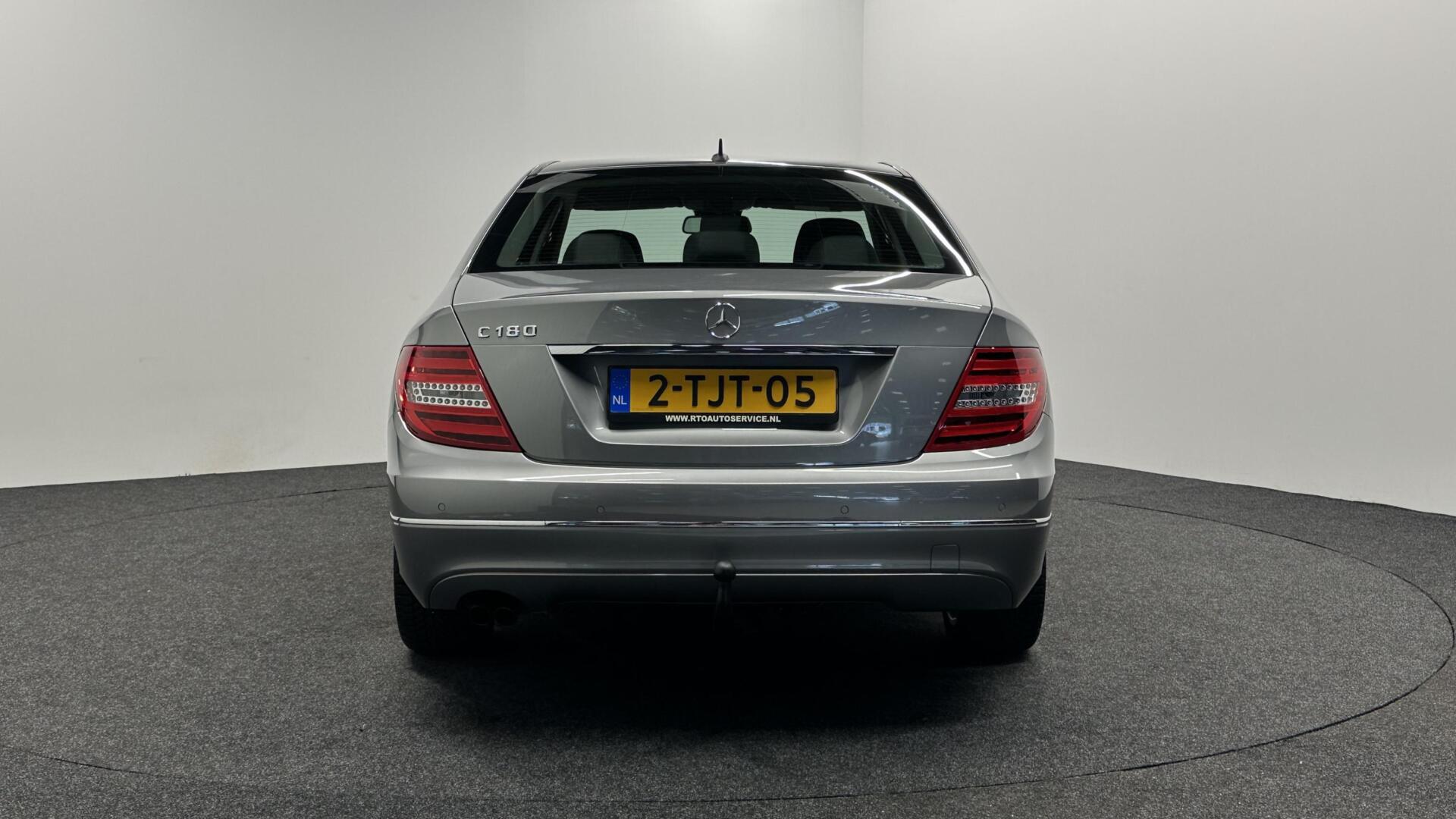 Foto van Mercedes-Benz C 180