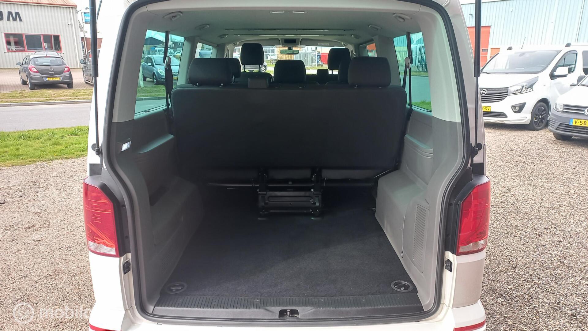 Foto van Volkswagen Kombi