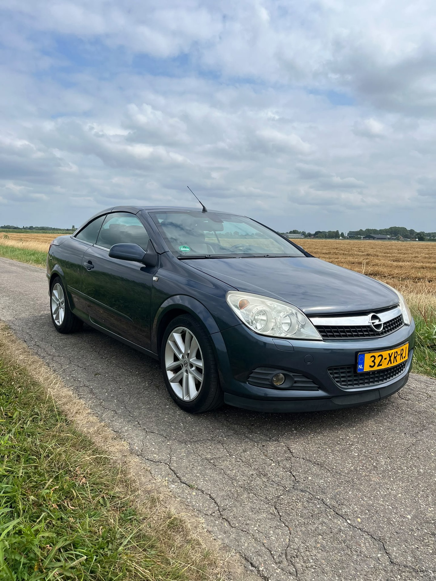 Foto van Opel Astra Twin Top