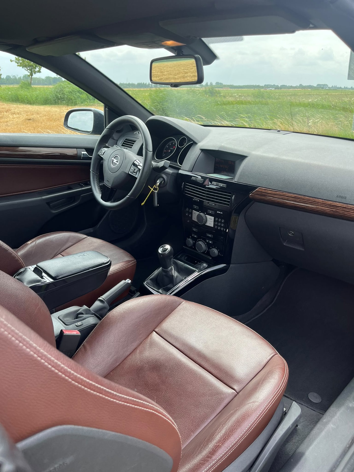 Foto van Opel Astra Twin Top