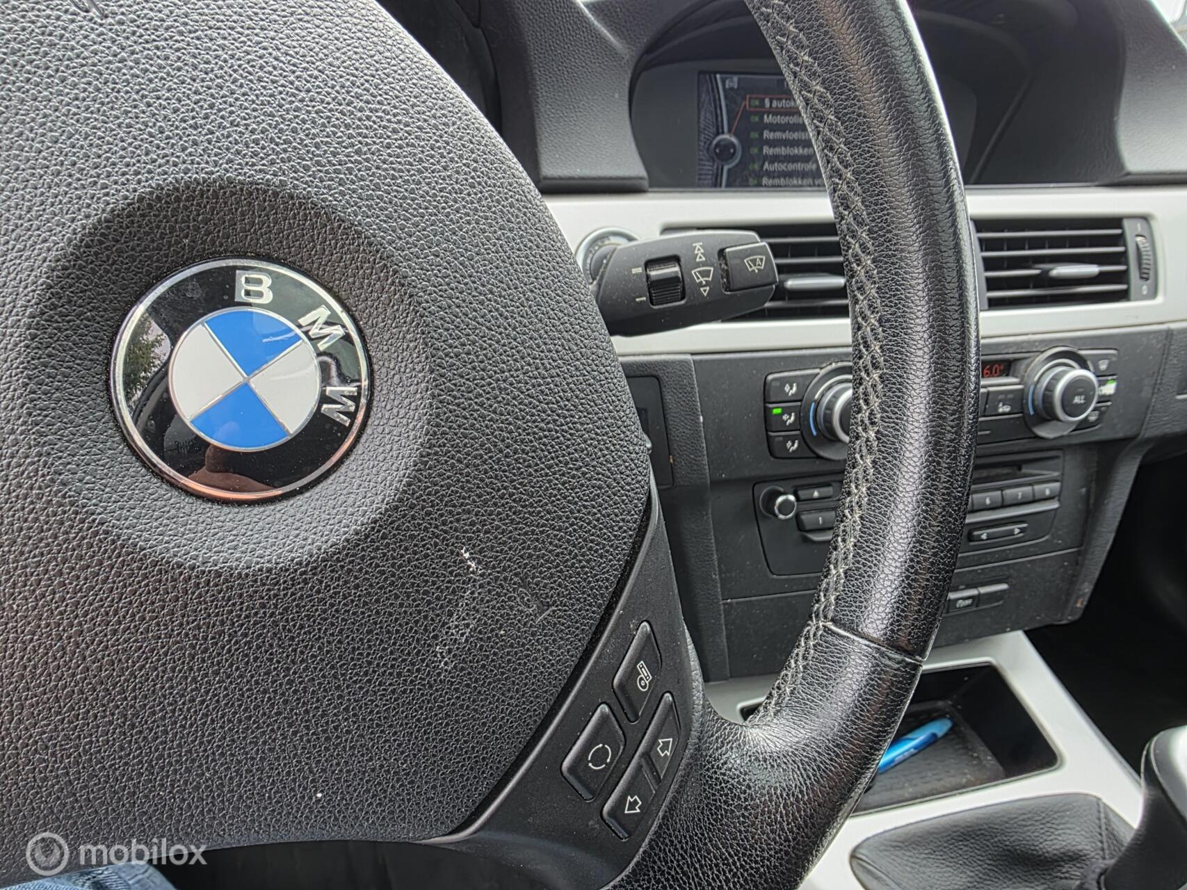 Foto van BMW 318i