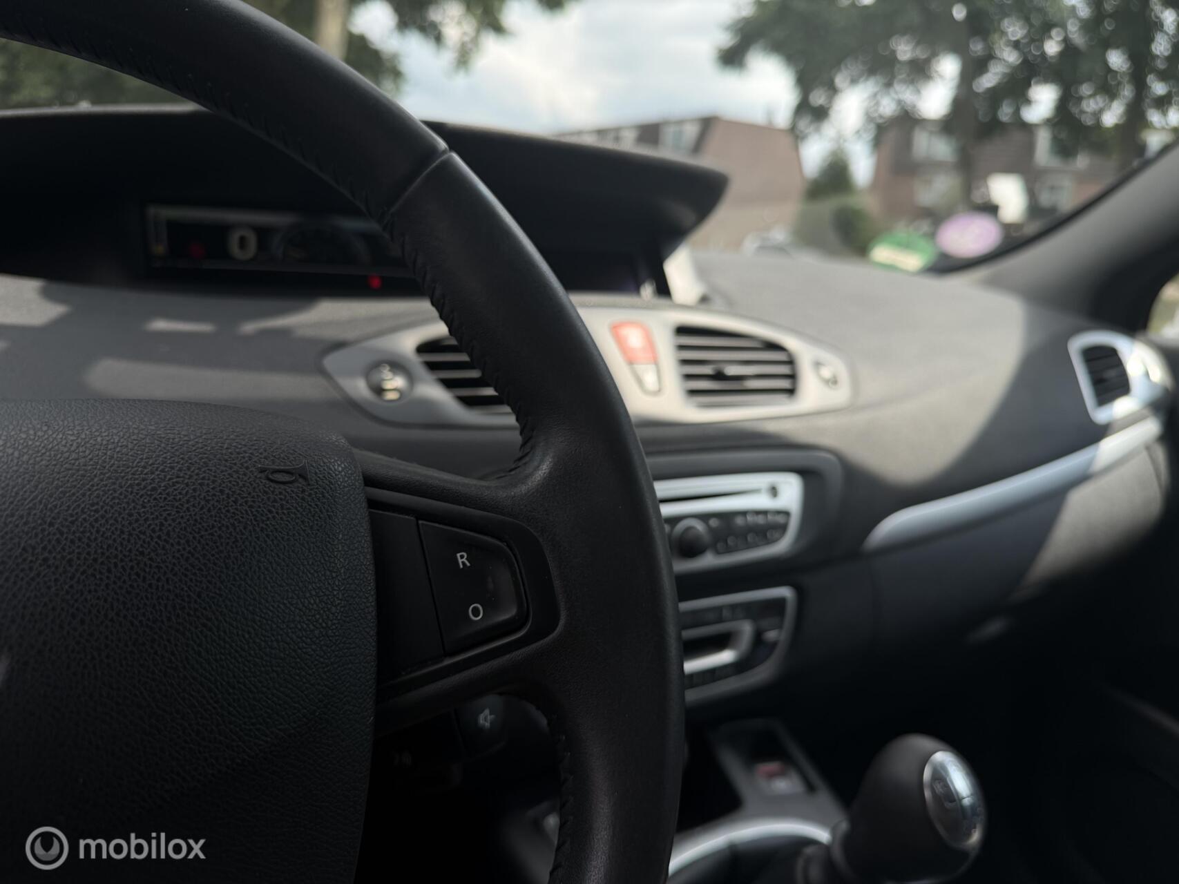 Foto van Renault Megane Scenic