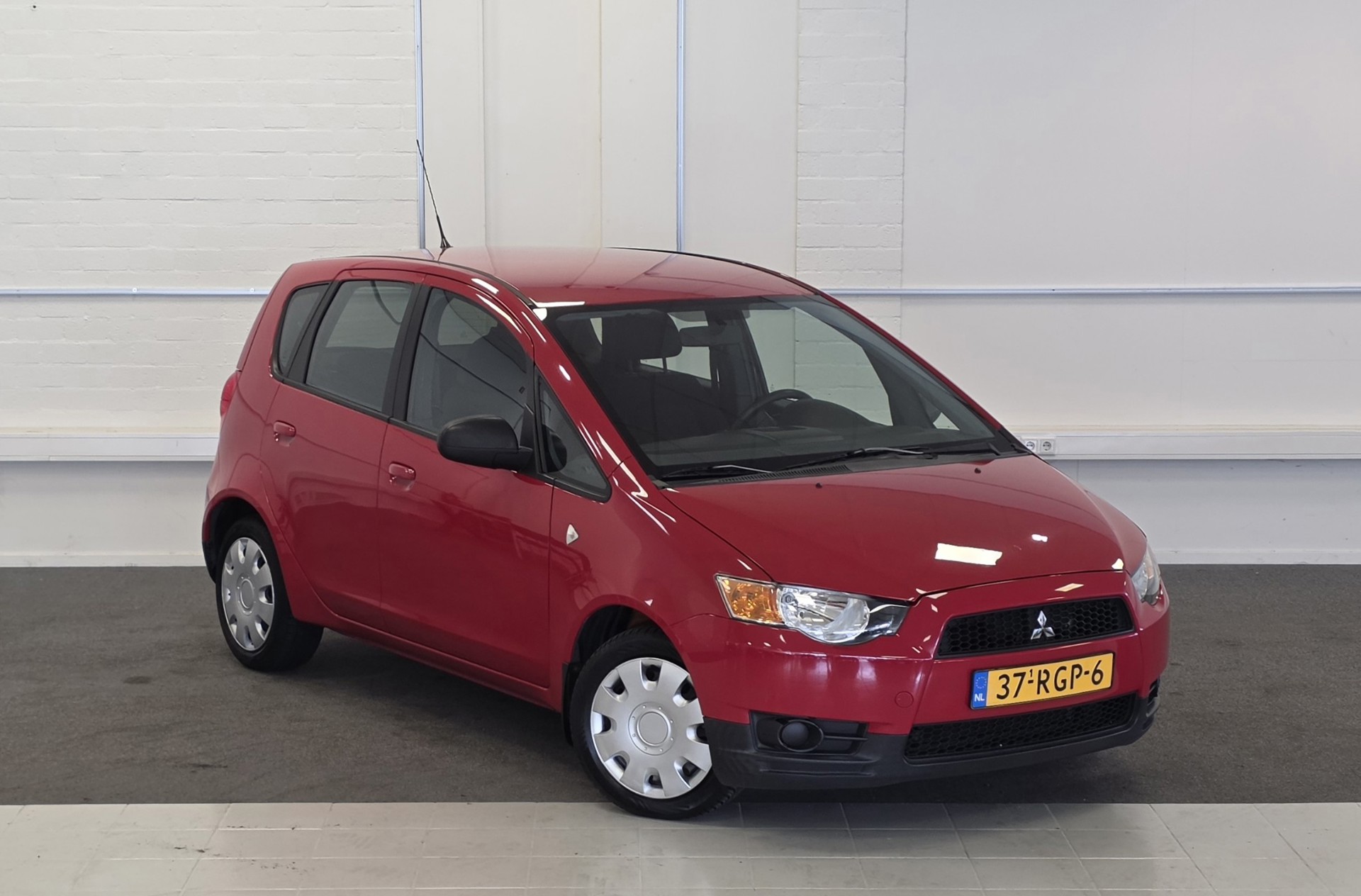 Foto van Mitsubishi Mitsubishi Colt