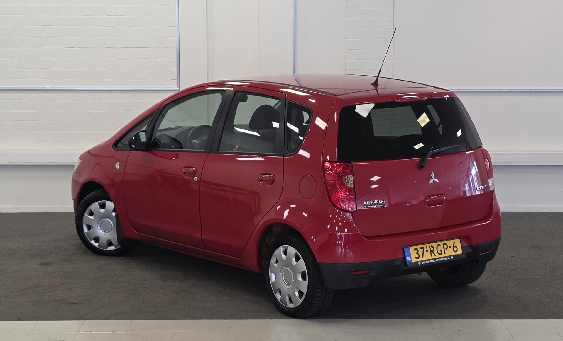 Foto van Mitsubishi Mitsubishi Colt