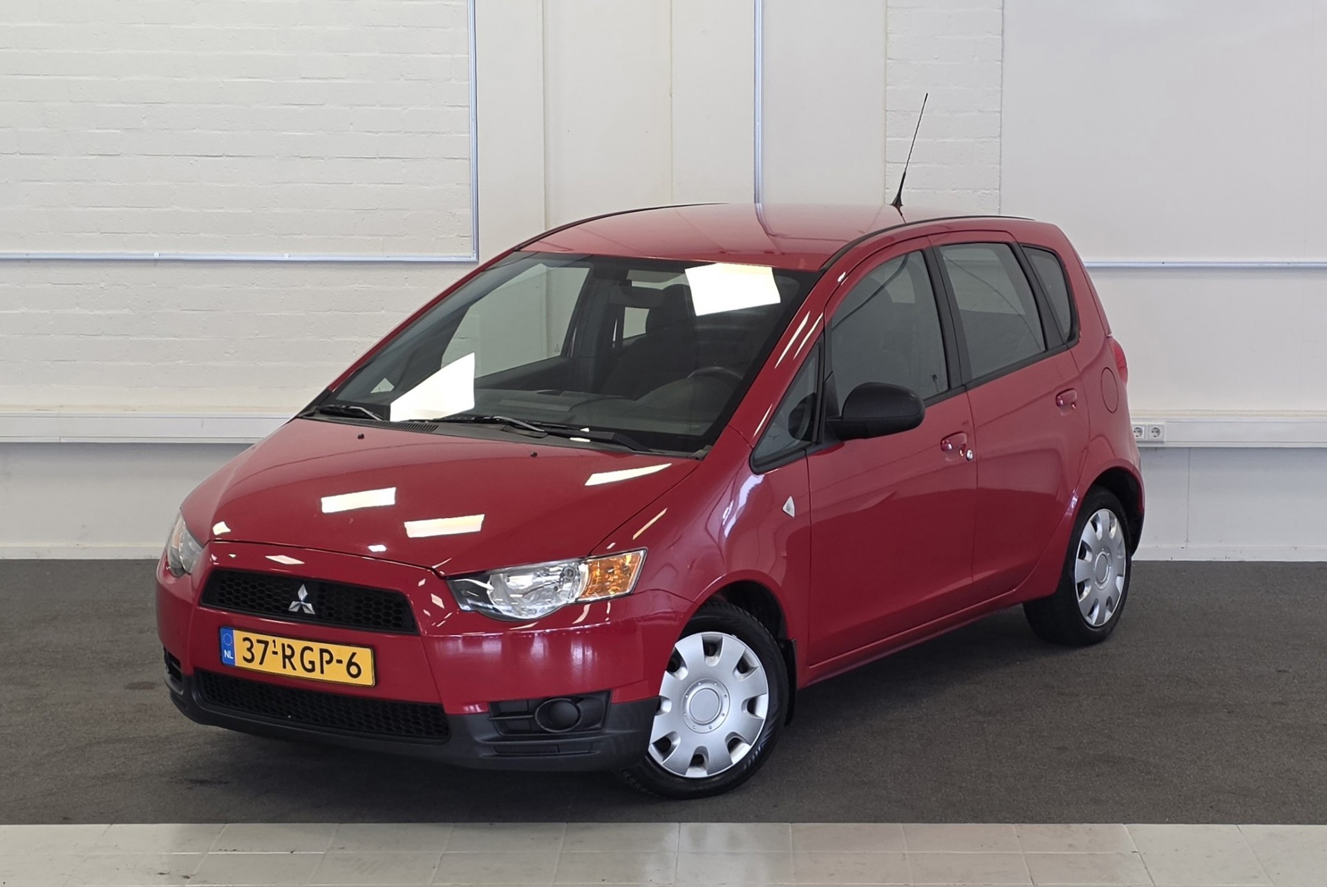 Foto van Mitsubishi Mitsubishi Colt