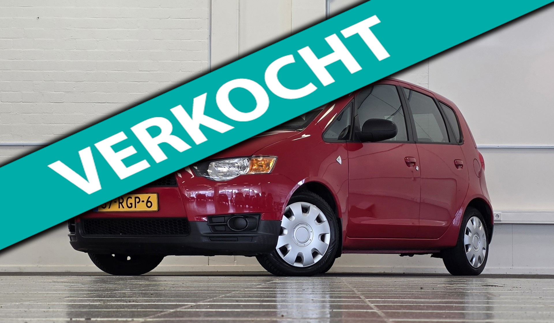 Mitsubishi Mitsubishi Colt 1.1 Edition One 1e Eigenaar Airco Mooi! Garantie 2011 - voorkant