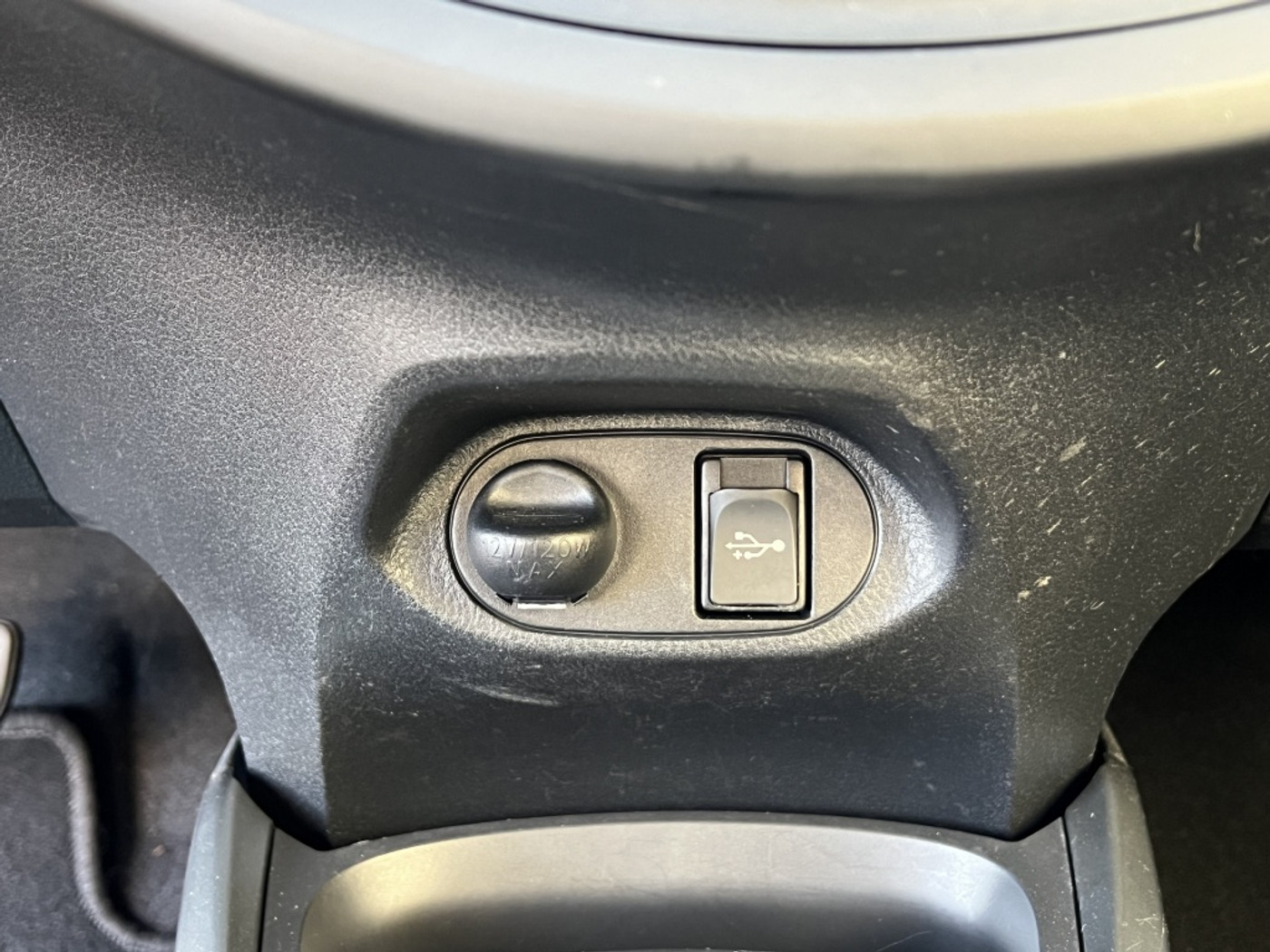Foto van Toyota Toyota Yaris Hybrid