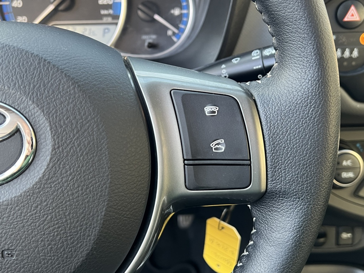 Foto van Toyota Toyota Yaris Hybrid