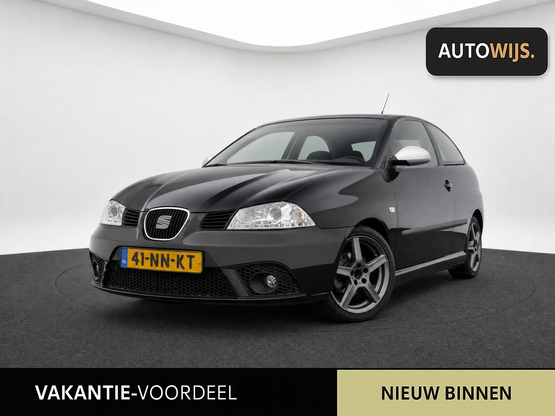 Seat Ibiza 1.4-16V Sport|XENON|LM VELG|SPORT! 2004 - voorkant
